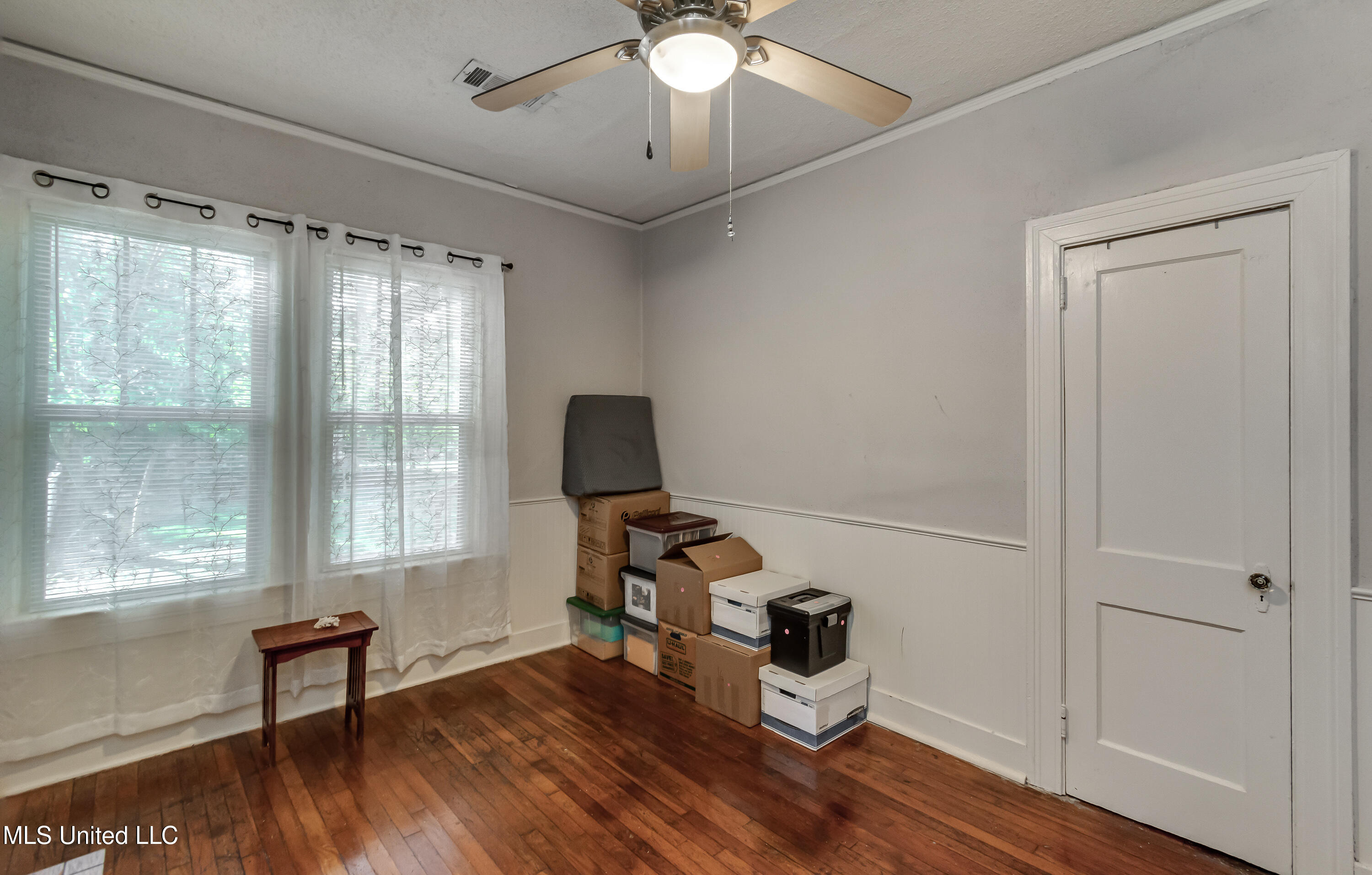 3935 Greaves Street Property Photo 41