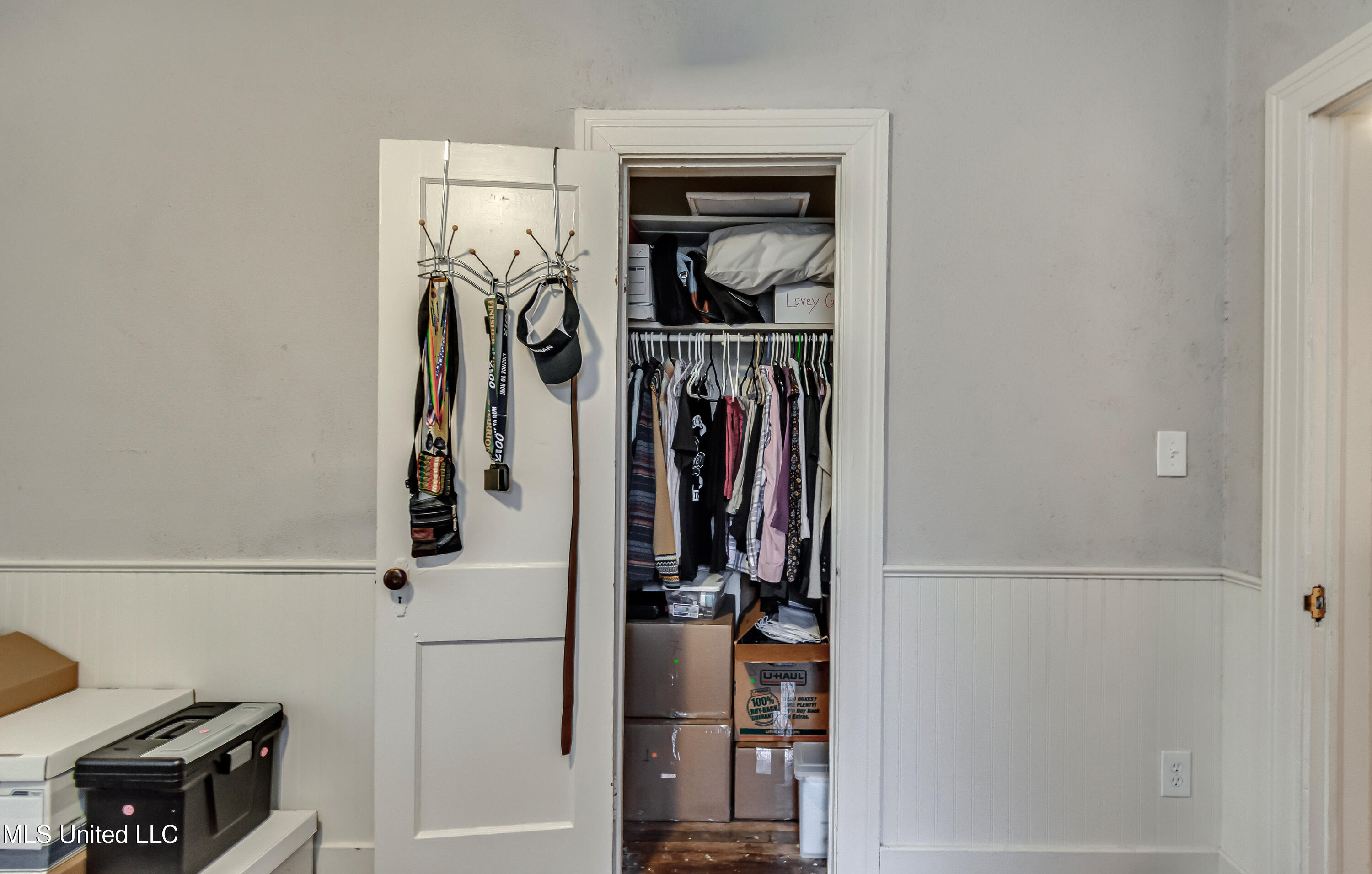 3935 Greaves Street Property Photo 44