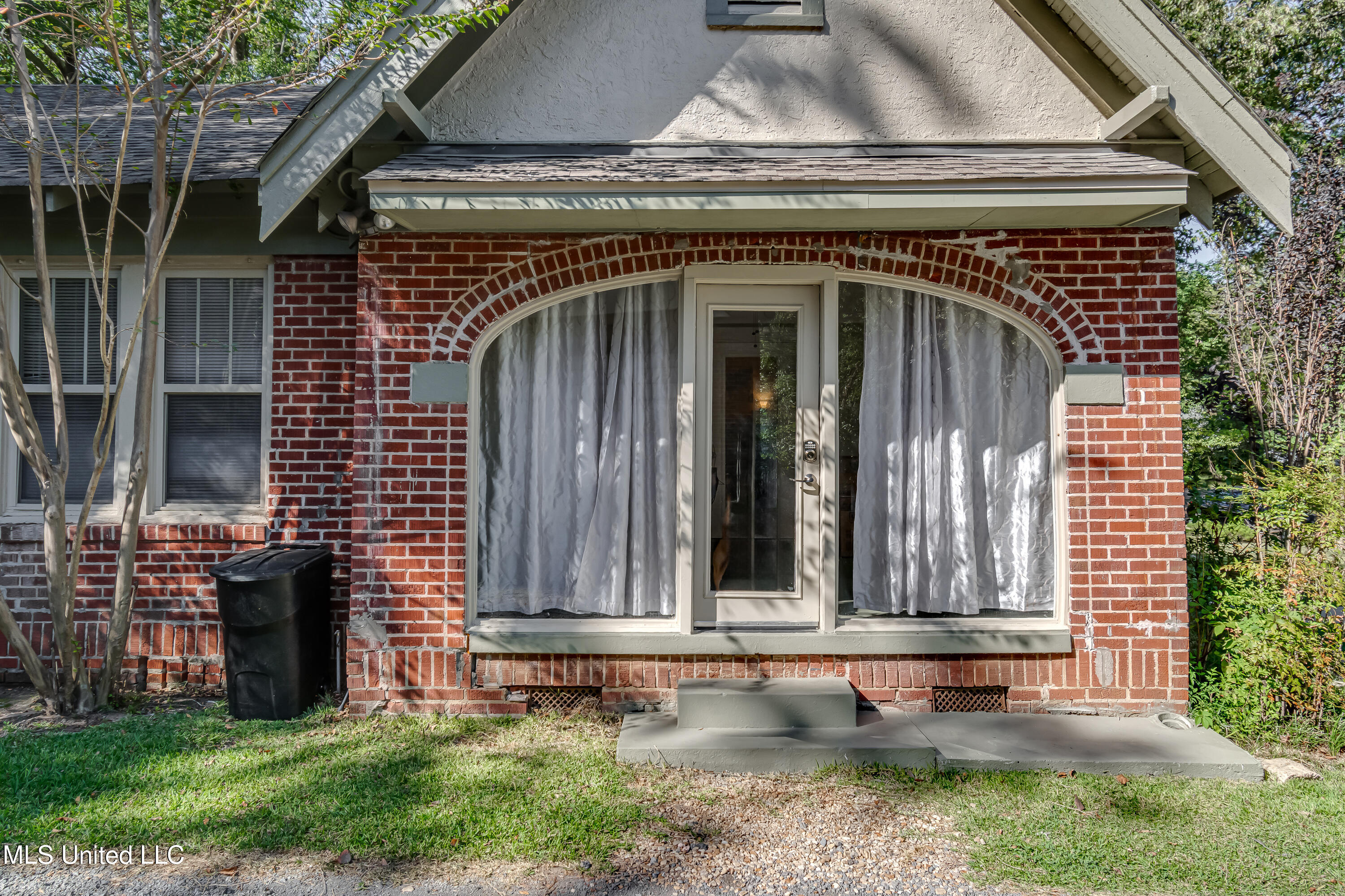 3935 Greaves Street Property Photo 52