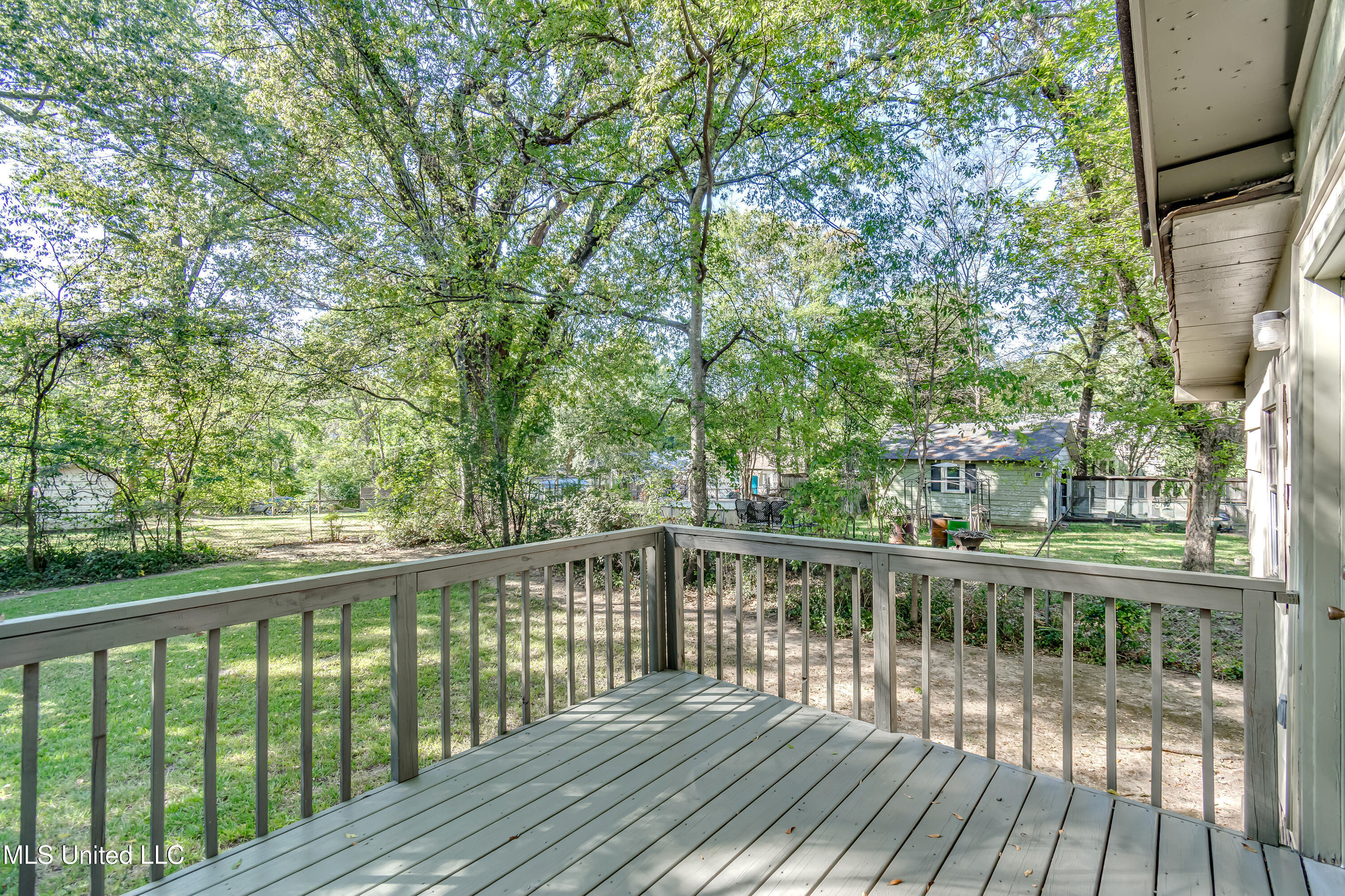 3935 Greaves Street Property Photo 57