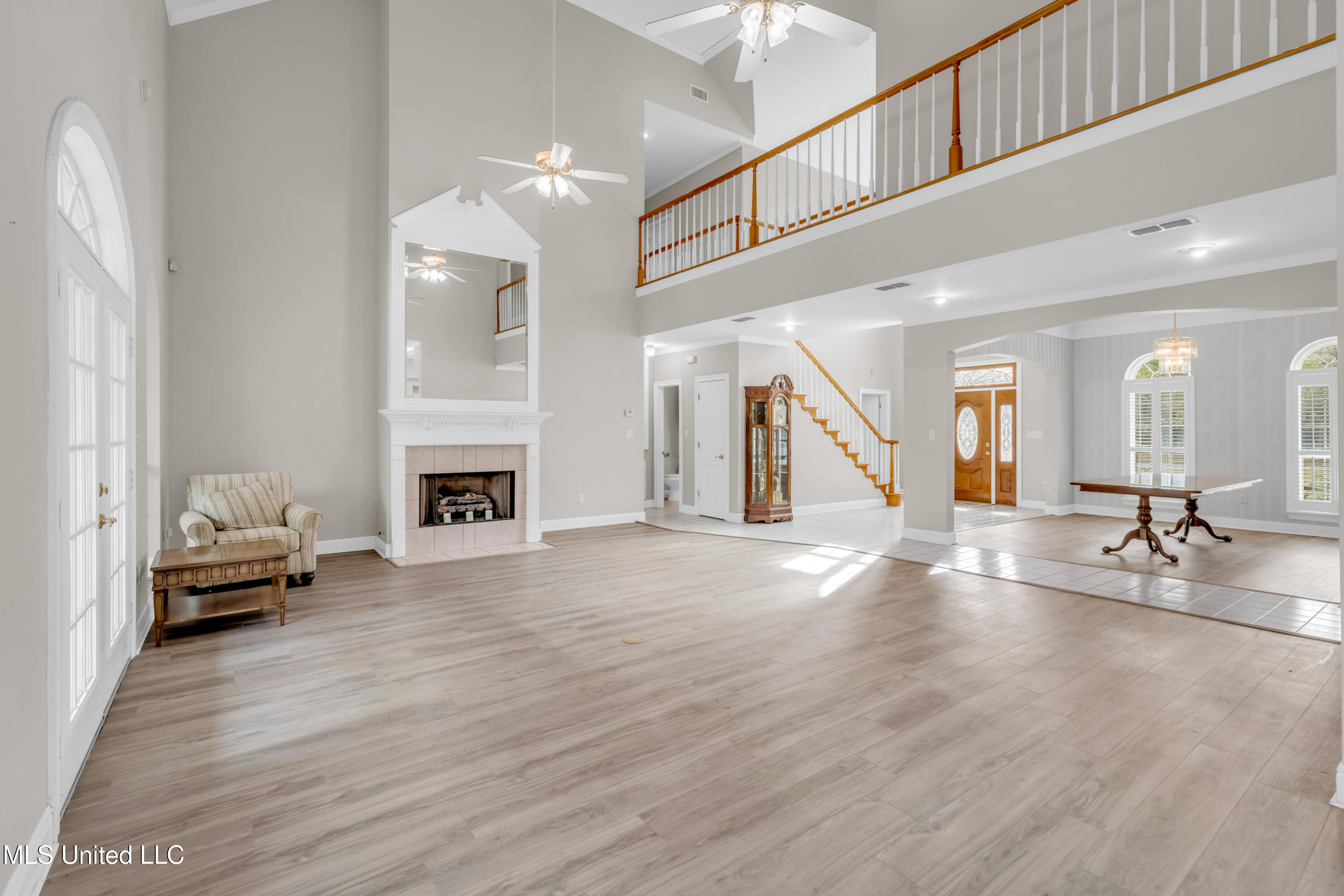 79293 E Diamondhead Drive Property Photo 4