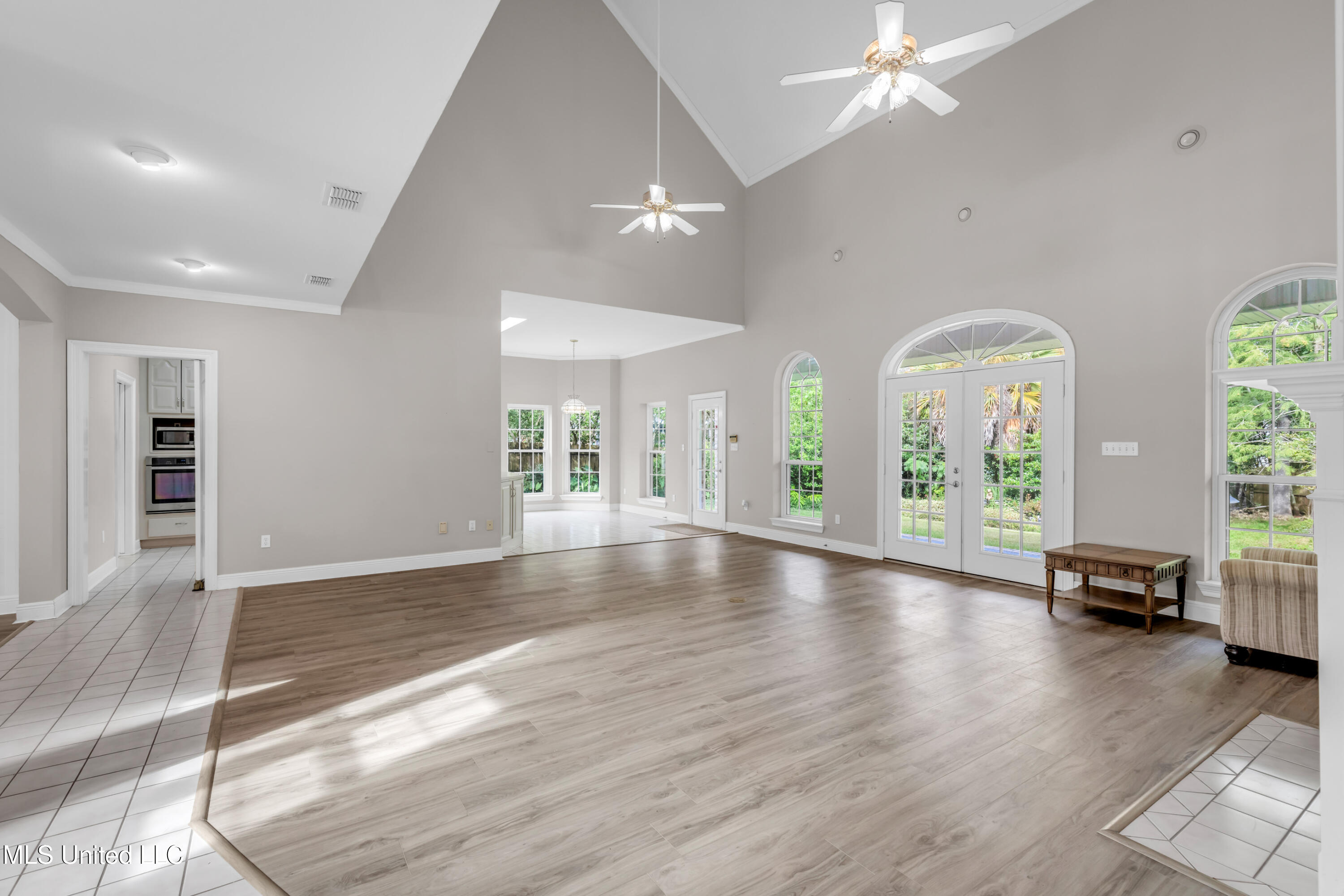 79293 E Diamondhead Drive Property Photo 6
