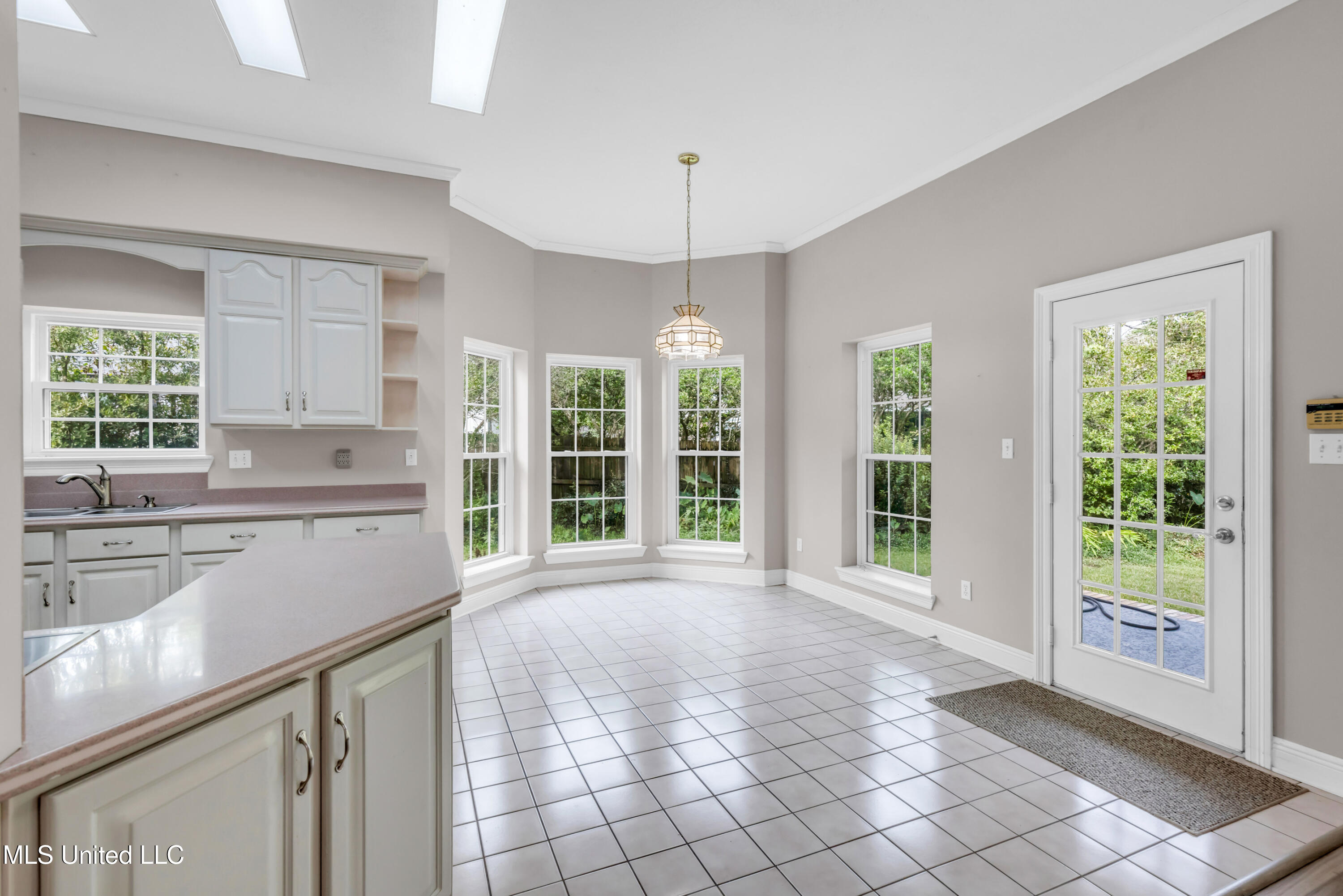 79293 E Diamondhead Drive Property Photo 15