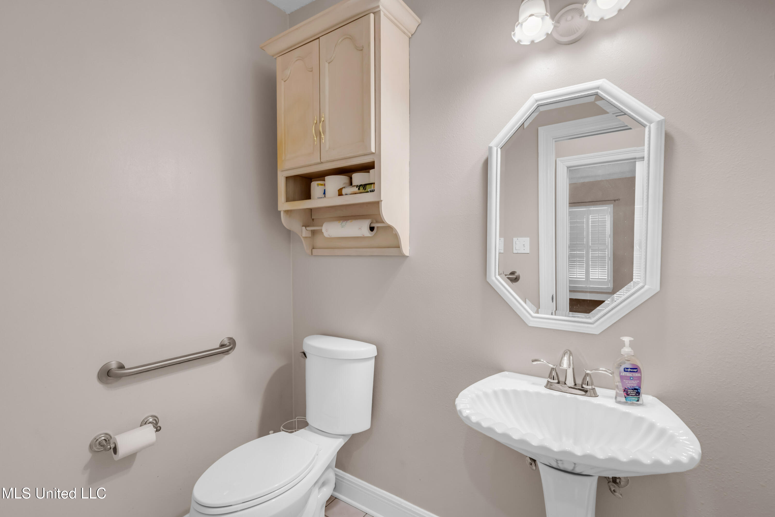 79293 E Diamondhead Drive Property Photo 28