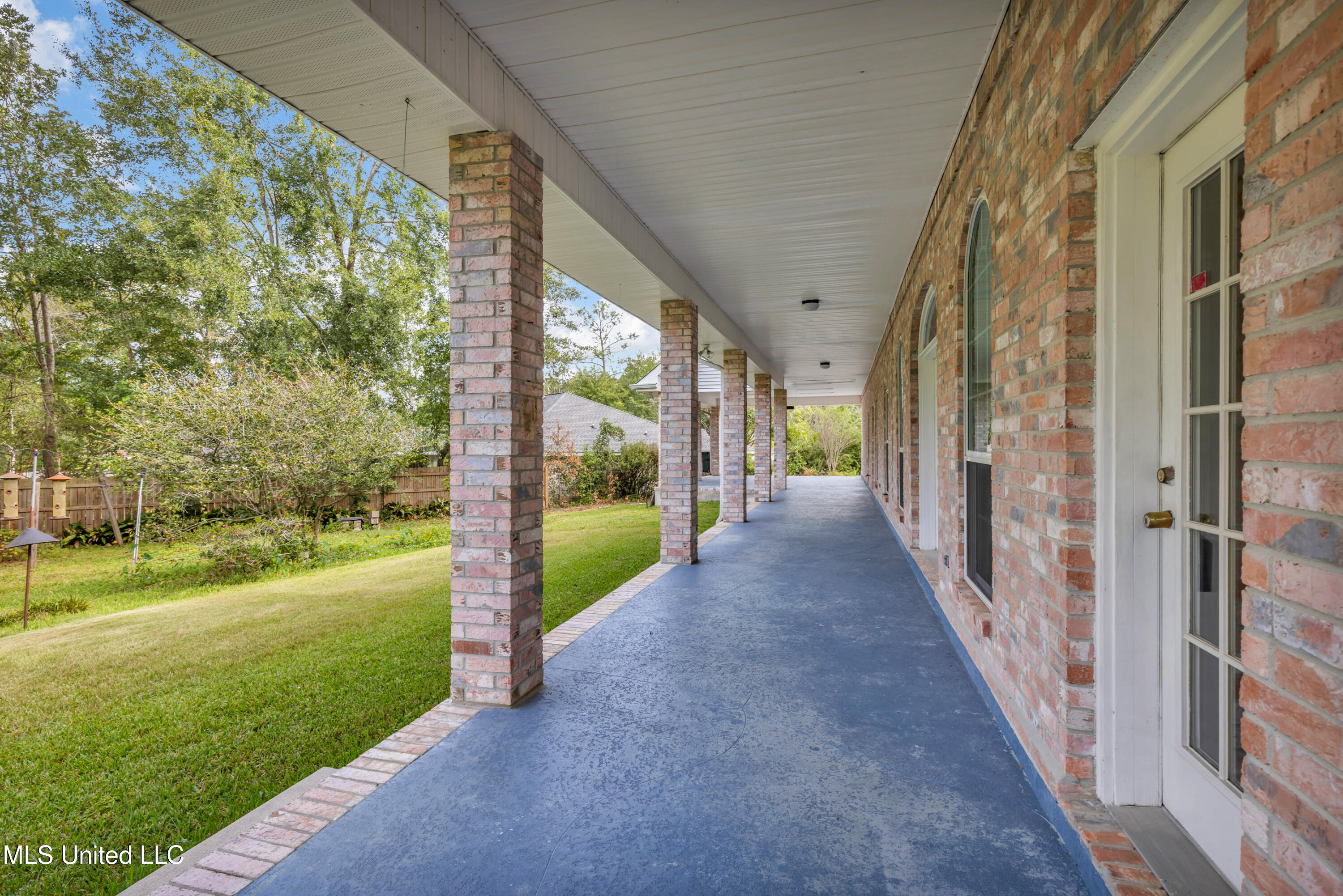 79293 E Diamondhead Drive Property Photo 40