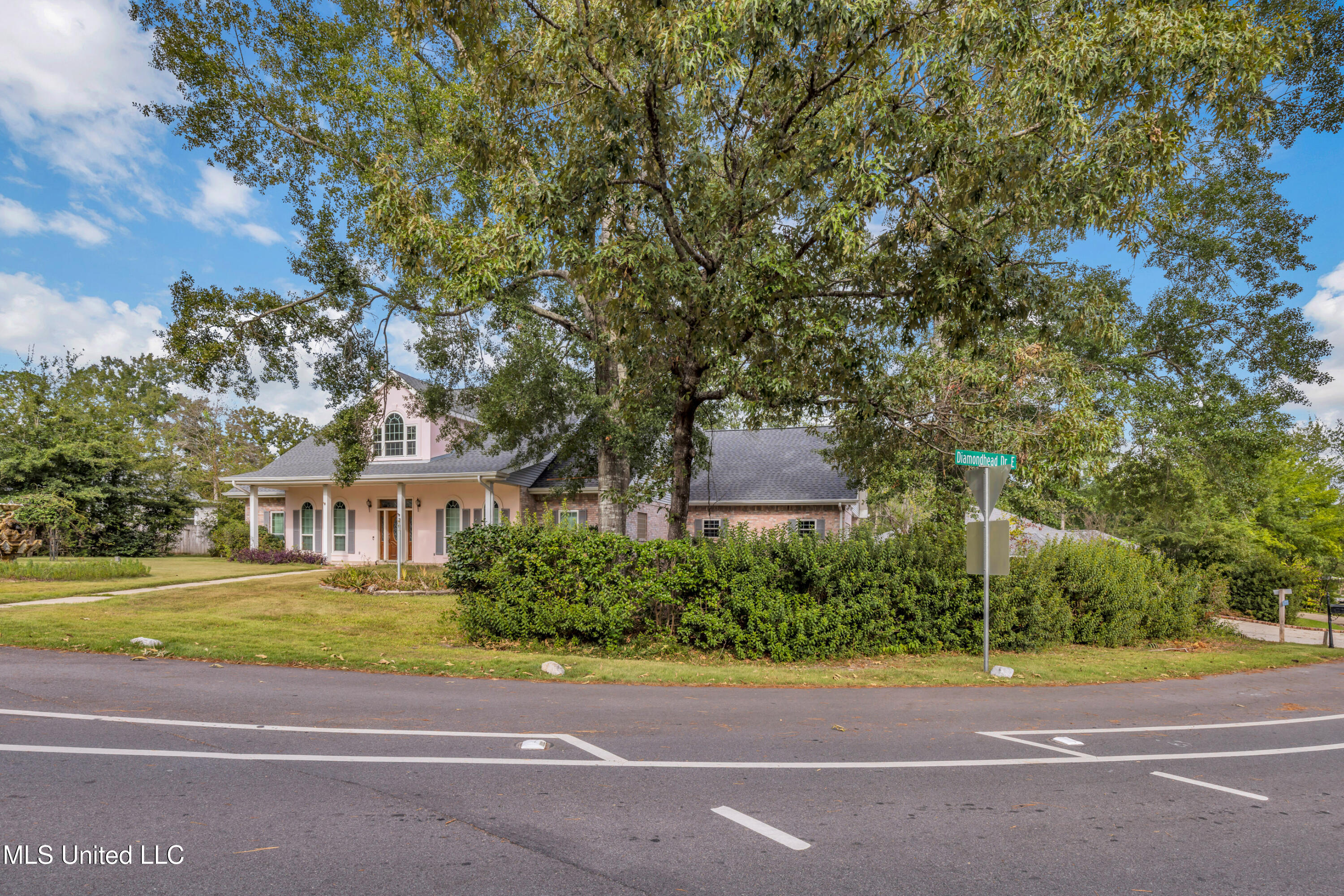 79293 E Diamondhead Drive Property Photo 41