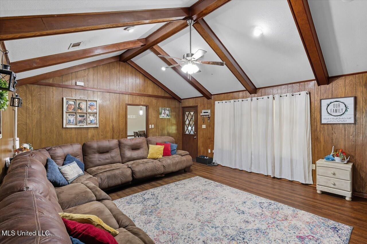 2694 Highway 501 Property Photo 9