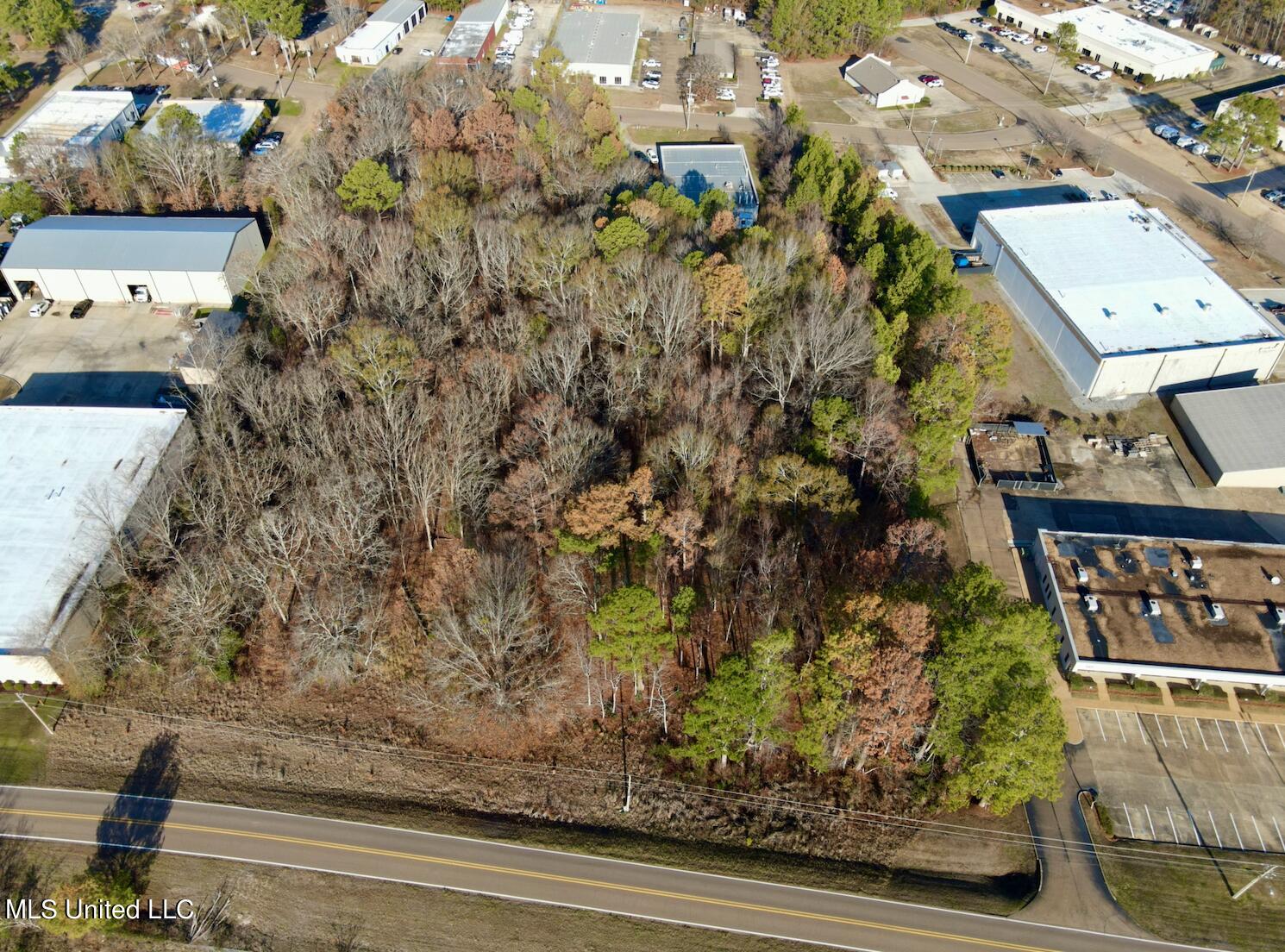 Cole Road Property Photo 5