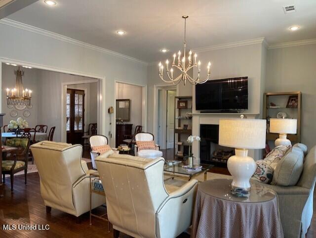 215 Greenbriar Loop Property Photo 21