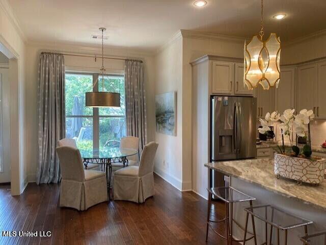 215 Greenbriar Loop Property Photo 28