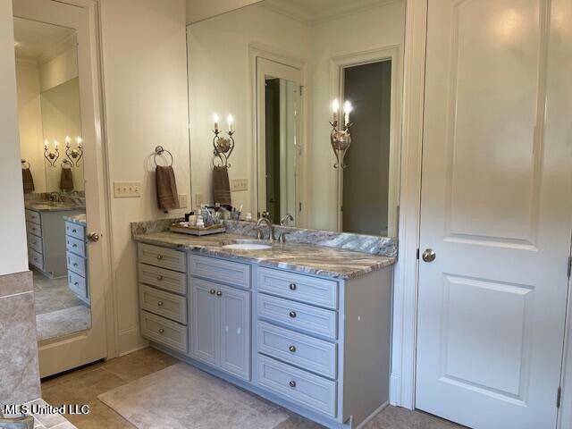 215 Greenbriar Loop Property Photo 35