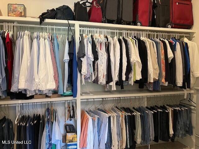 215 Greenbriar Loop Property Photo 40