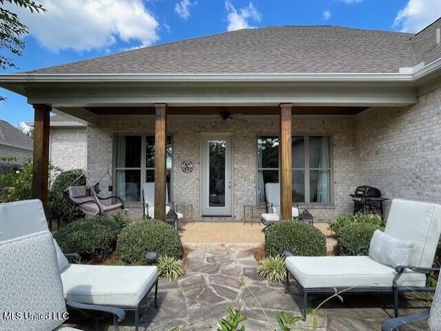 215 Greenbriar Loop Property Photo 47