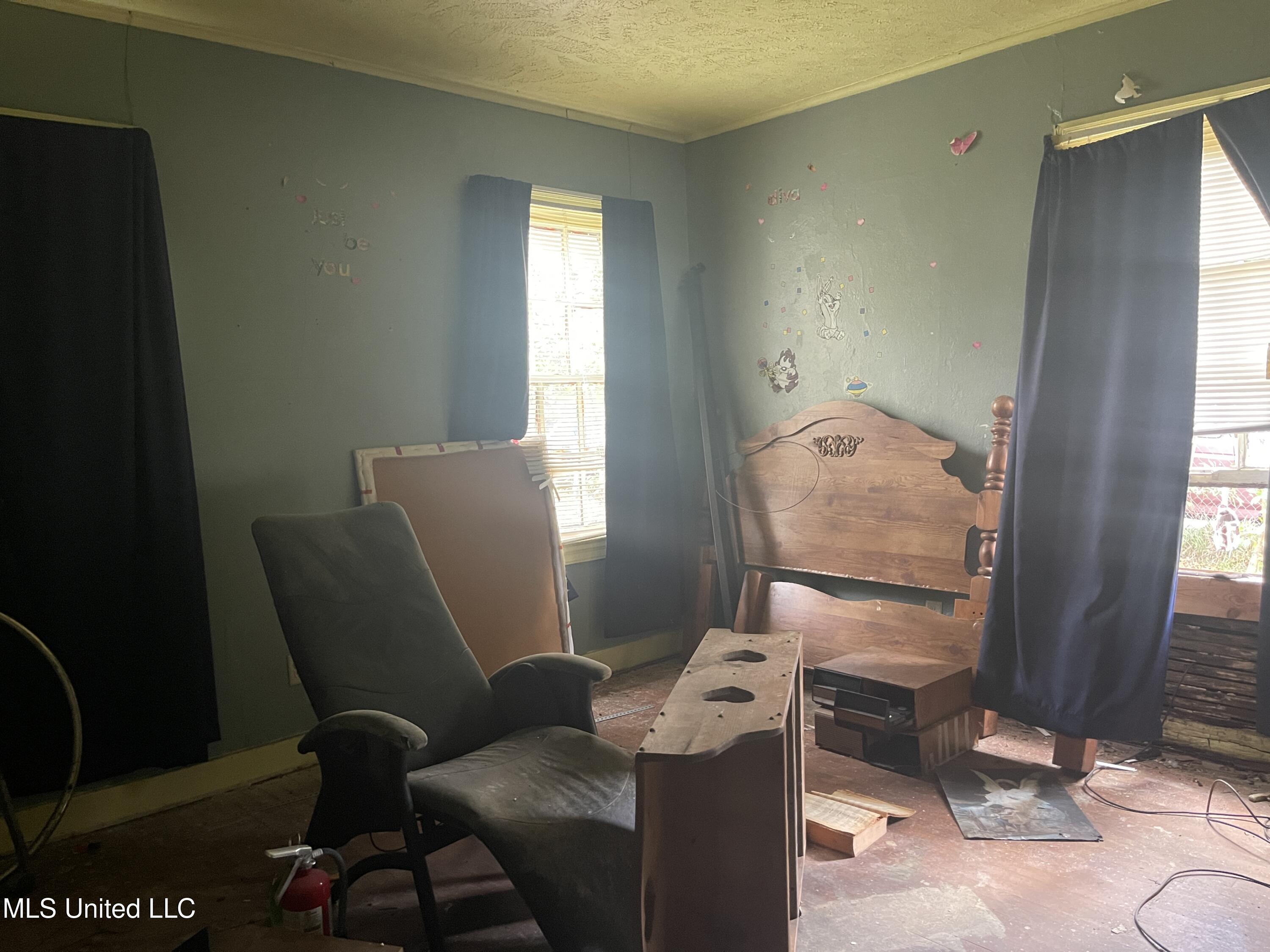 310 Wacaster Street Property Photo 5