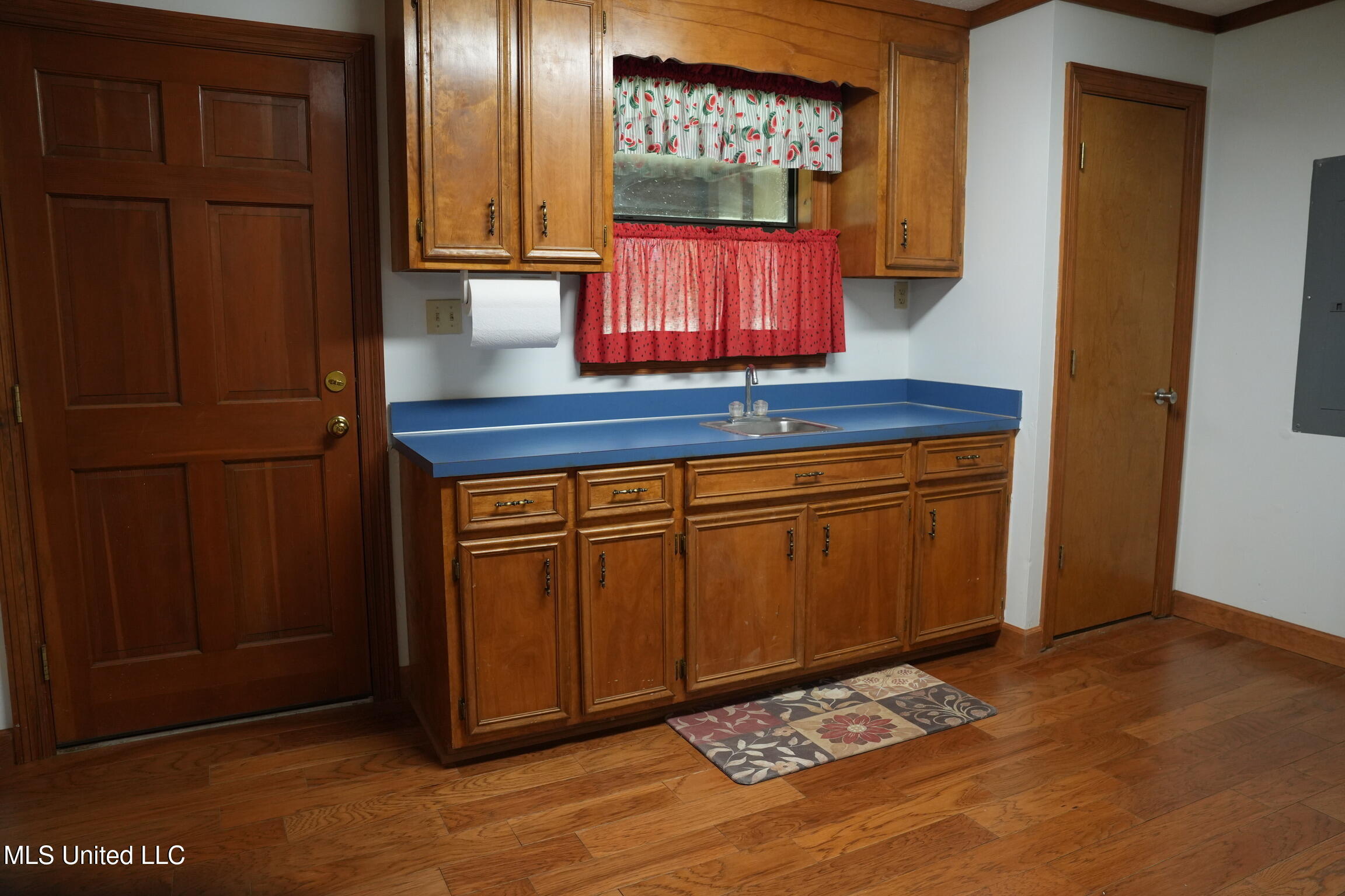 1074 Midway Odom Road Road Property Photo 13