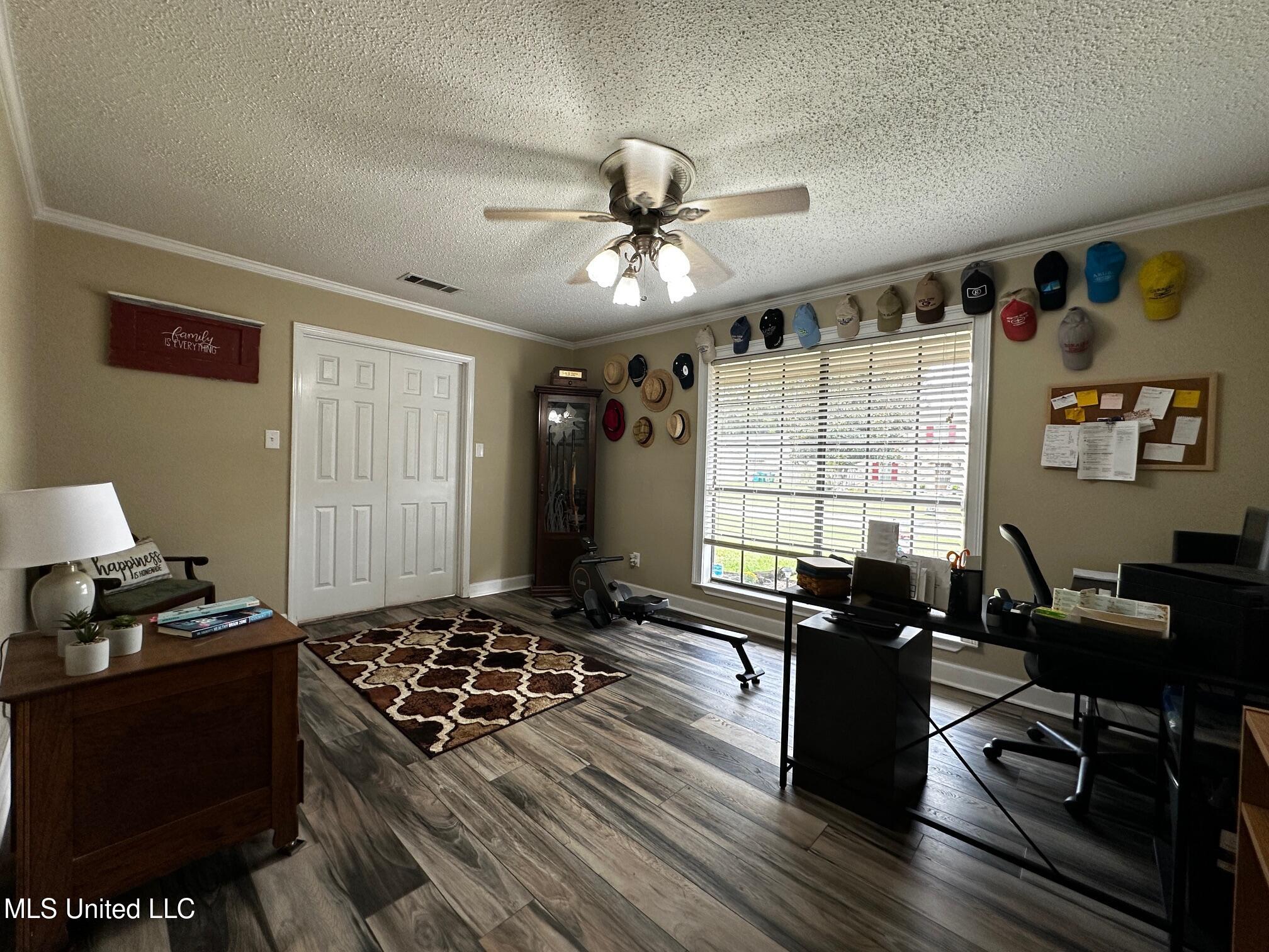 3604 Mercier Drive Property Photo 5