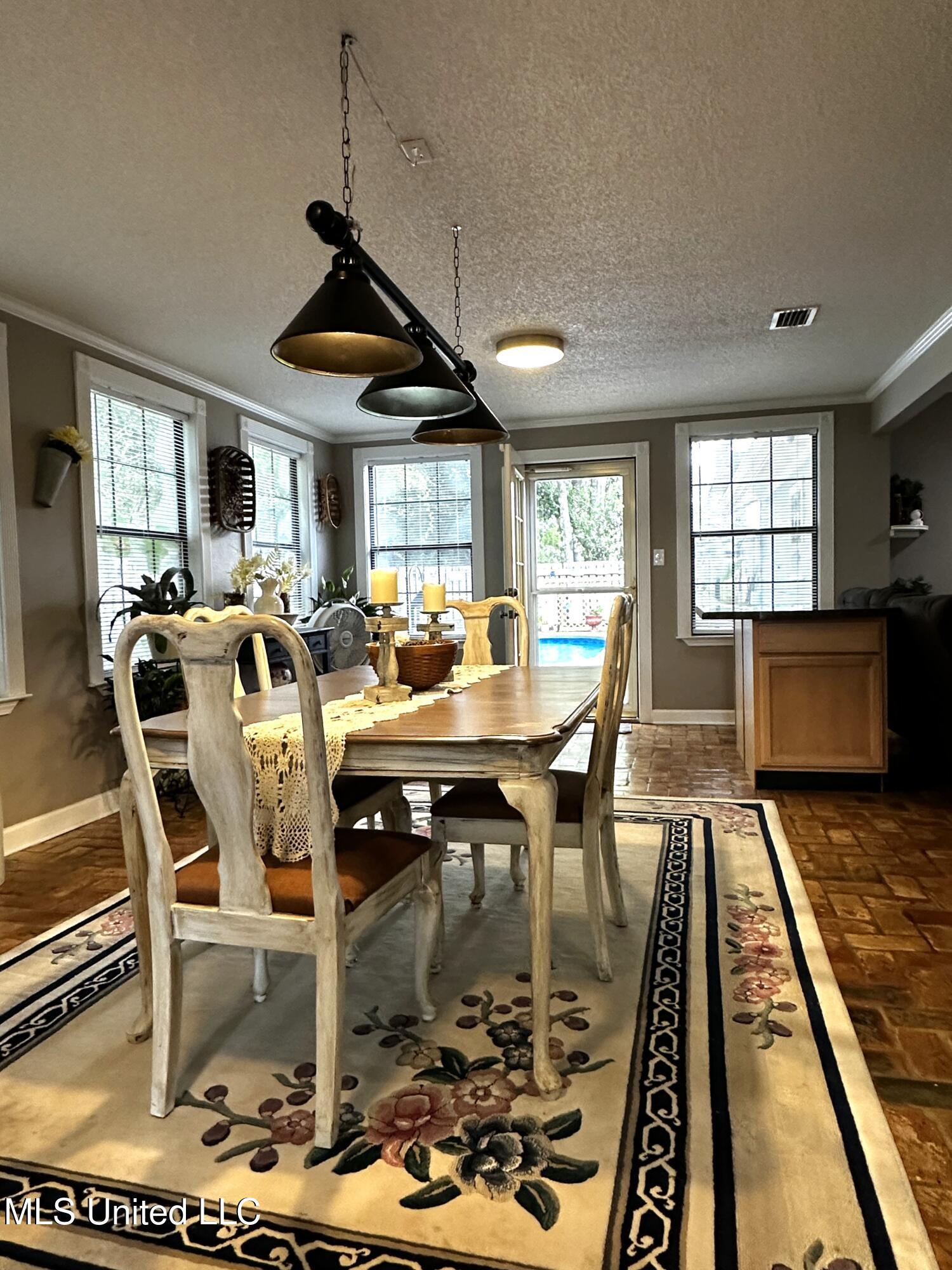 3604 Mercier Drive Property Photo 11