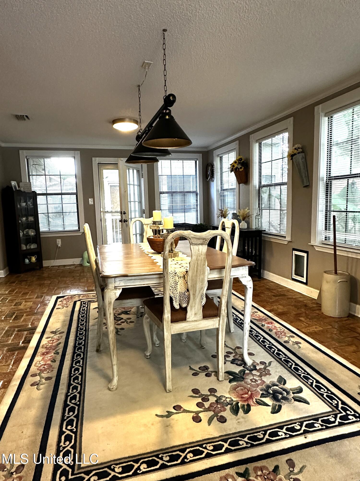 3604 Mercier Drive Property Photo 12