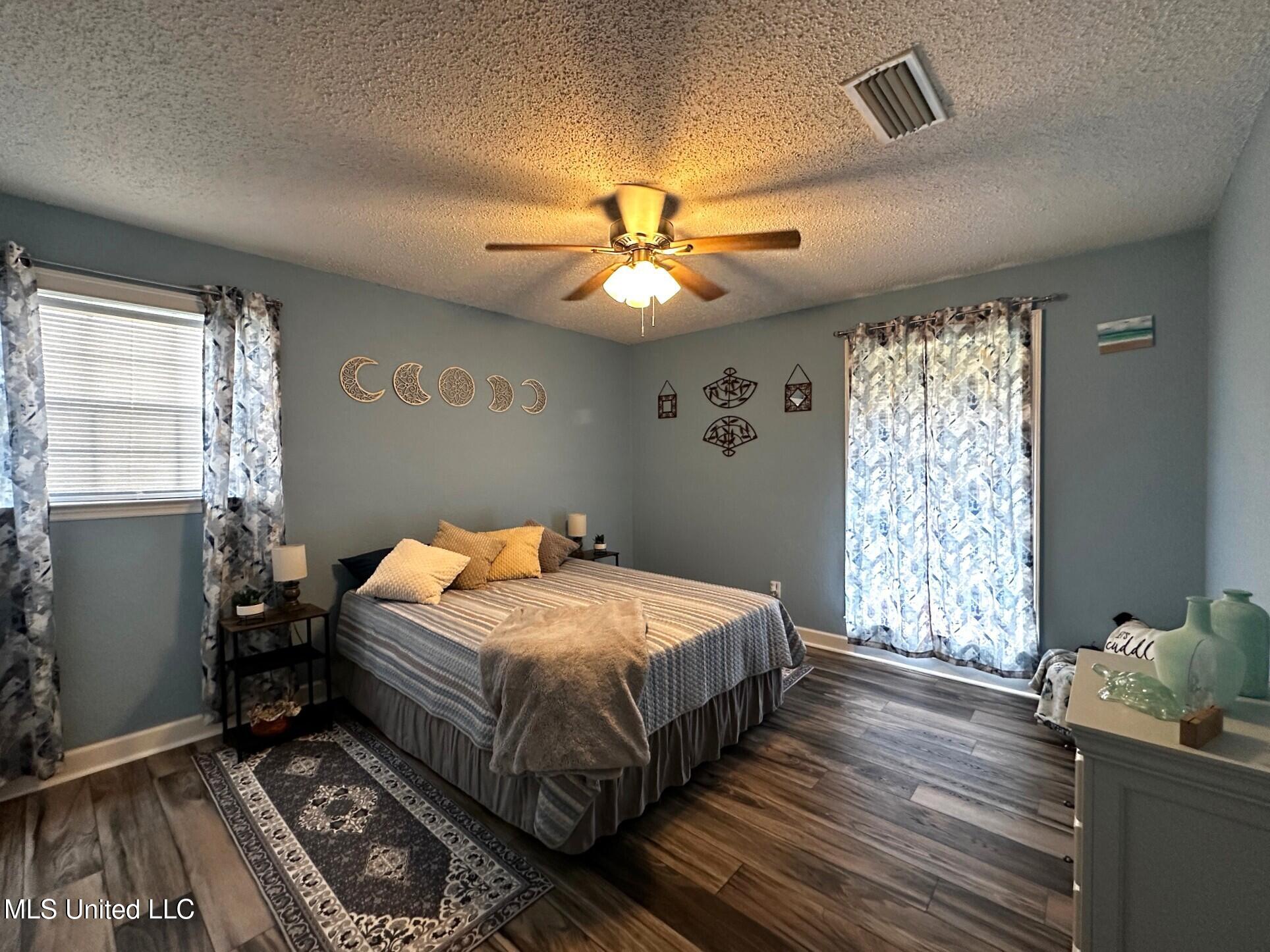 3604 Mercier Drive Property Photo 14