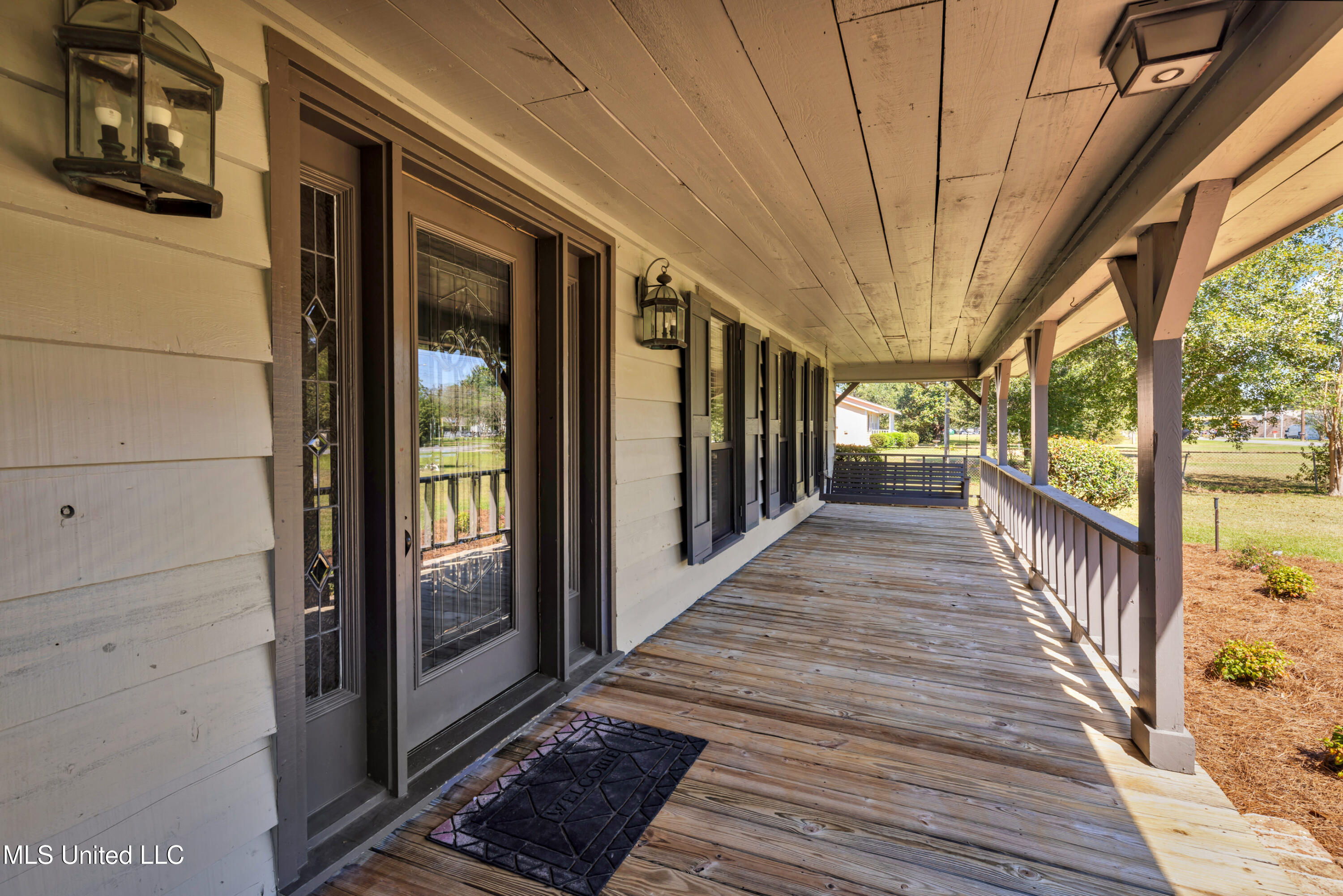12529 Canal Road Property Photo 33