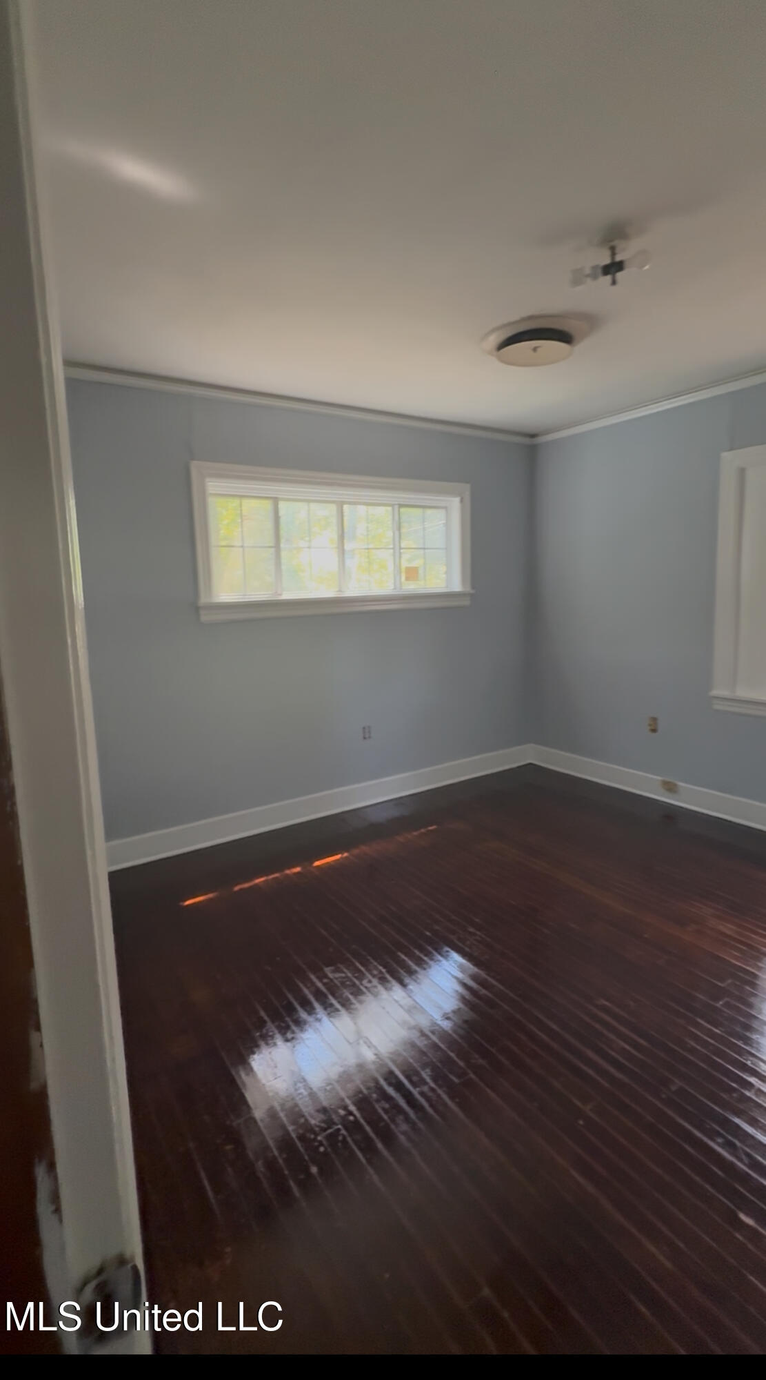 214 Melbourne Rd Road Property Photo 6