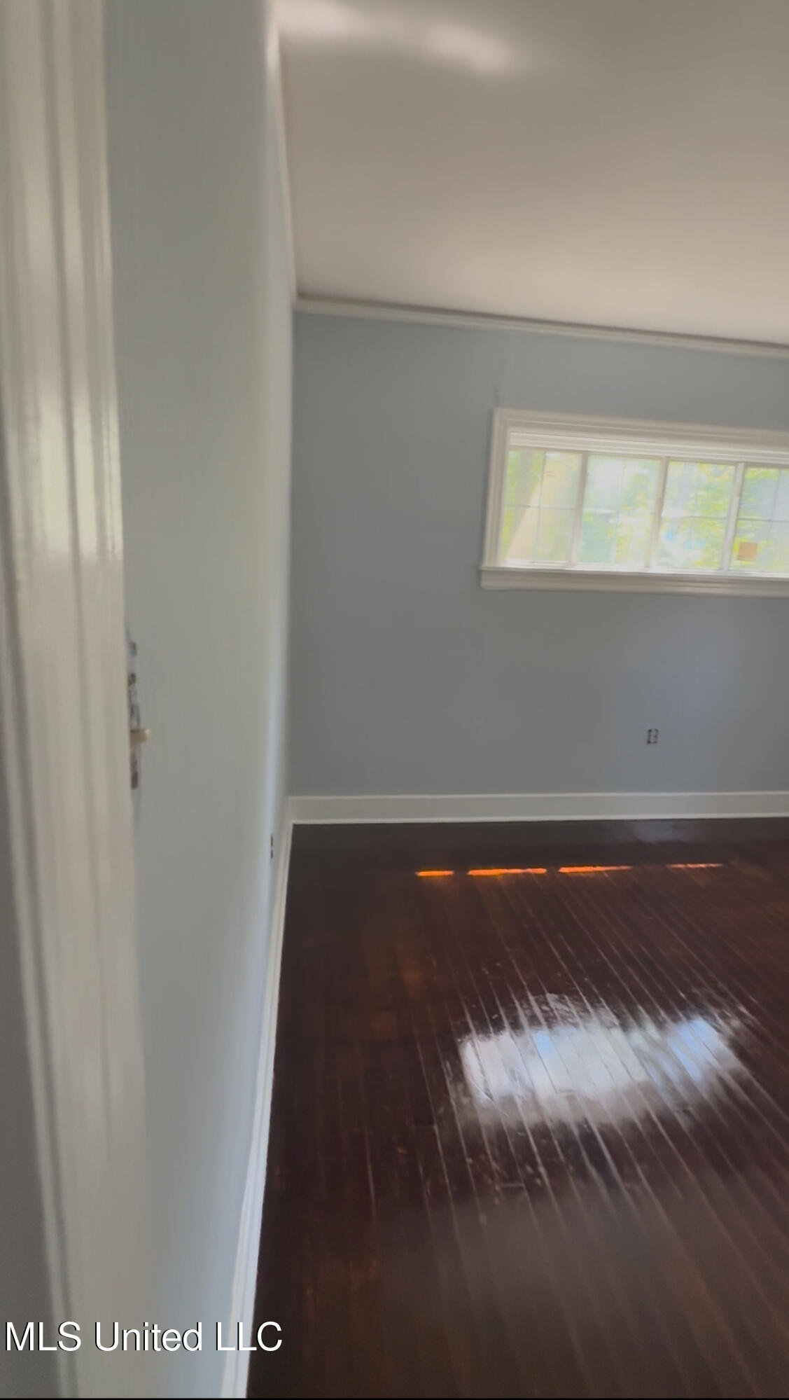 214 Melbourne Rd Road Property Photo 8