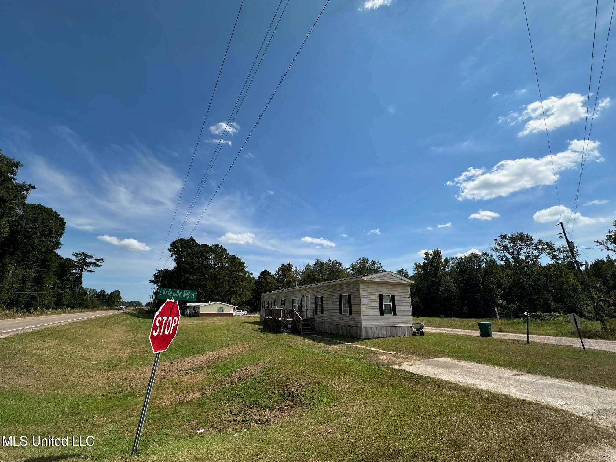 624 Caraway Road Property Photo 15