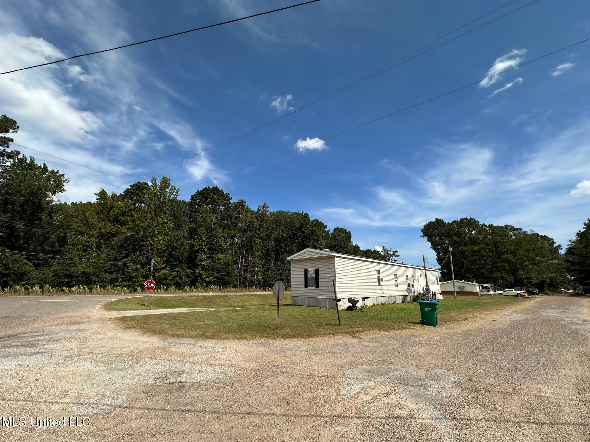 624 Caraway Road Property Photo 16
