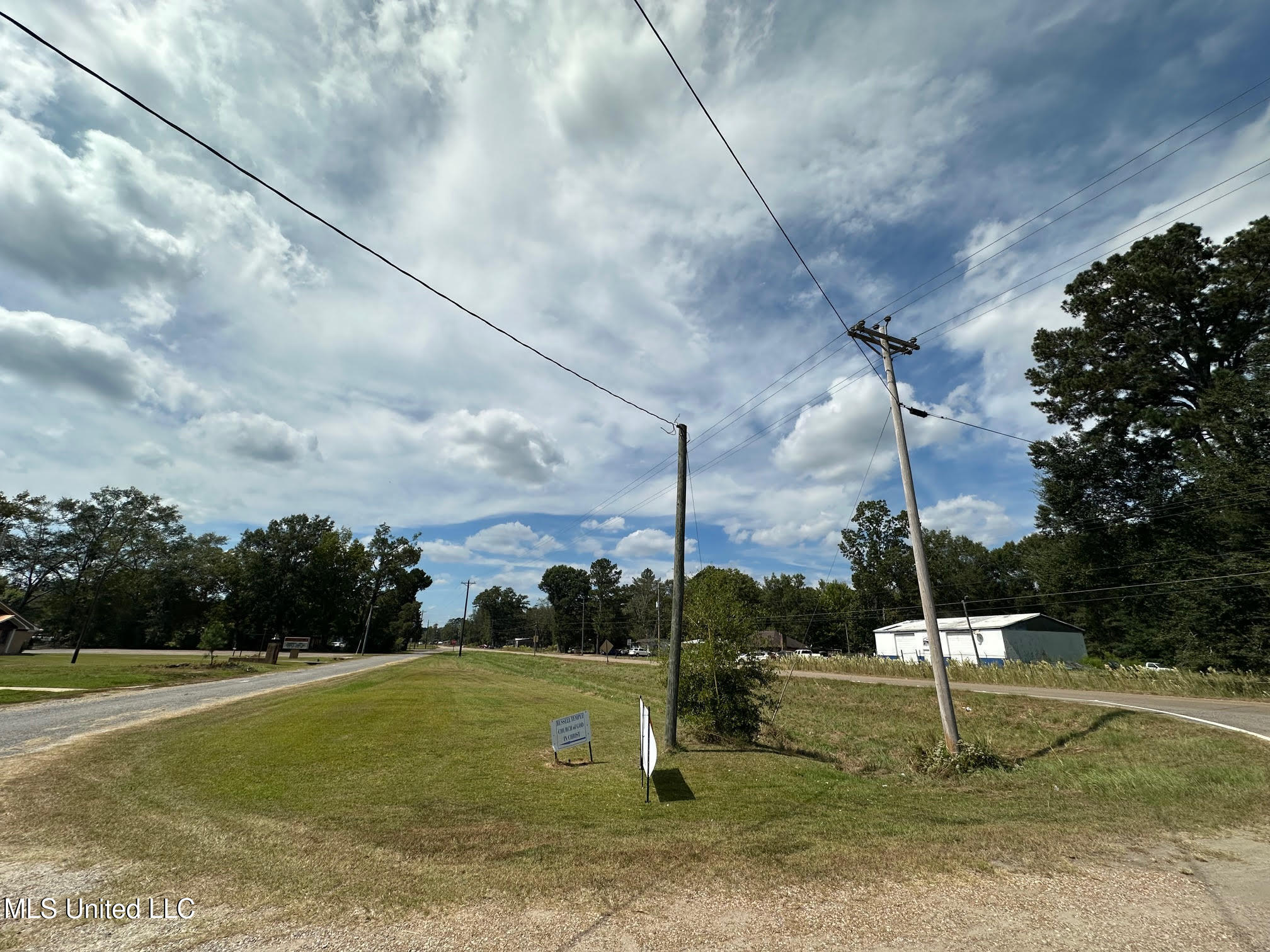 624 Caraway Road Property Photo 17