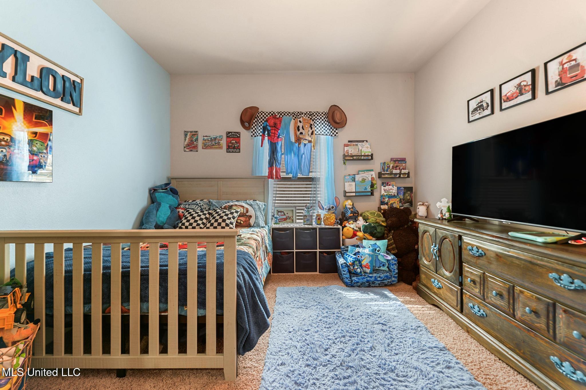 5331 Overland Drive Property Photo 17