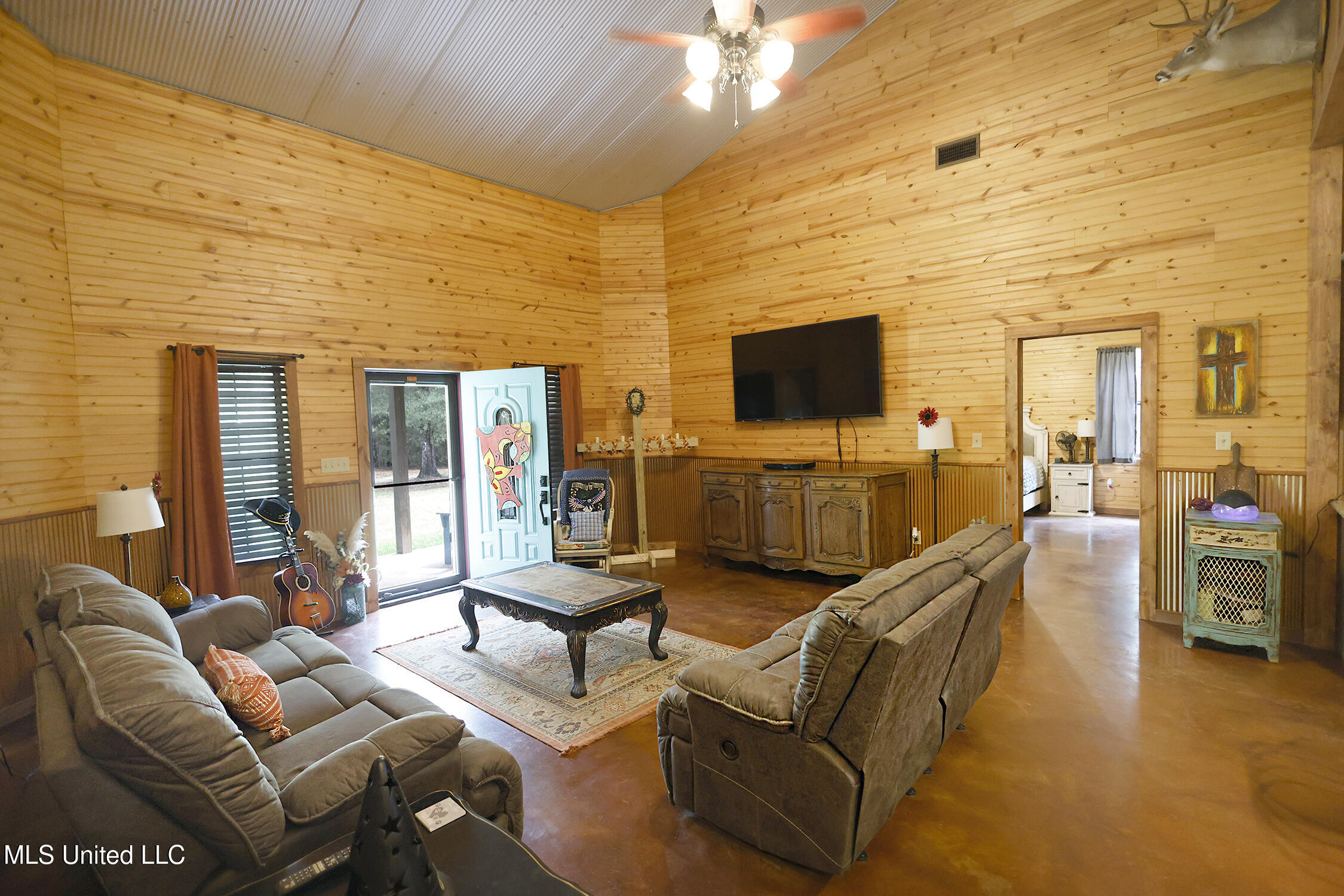 410 Sw Doolittle Lane Property Photo 3