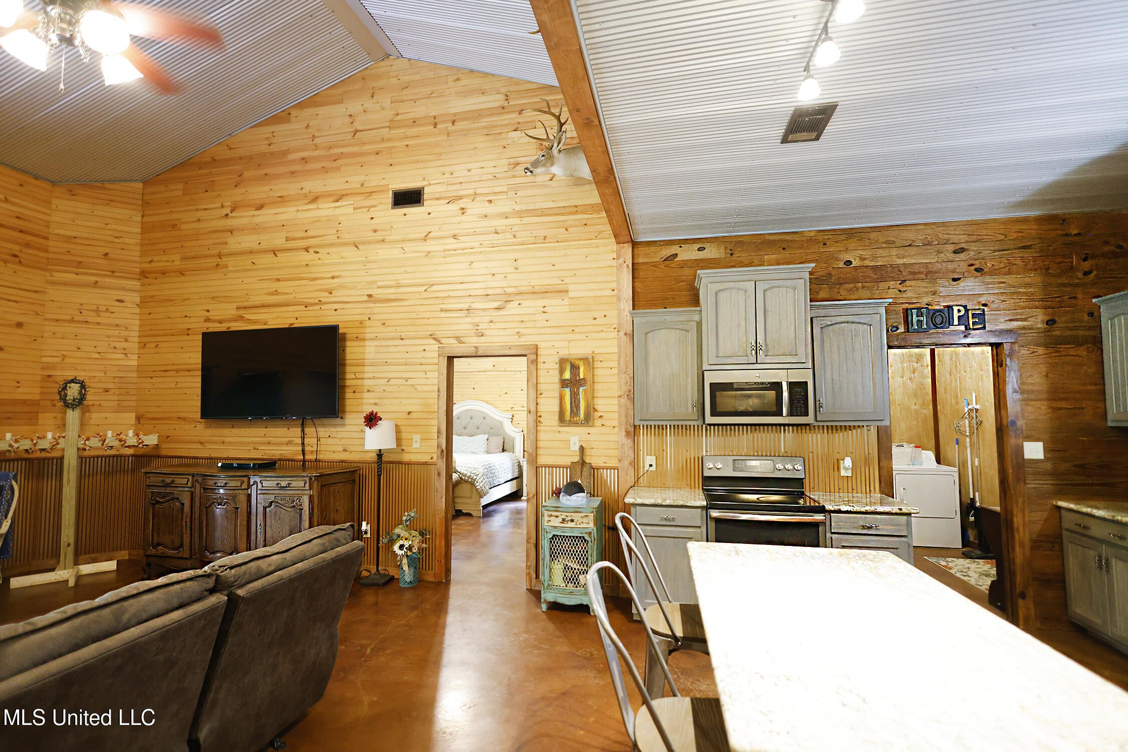 410 Sw Doolittle Lane Property Photo 29