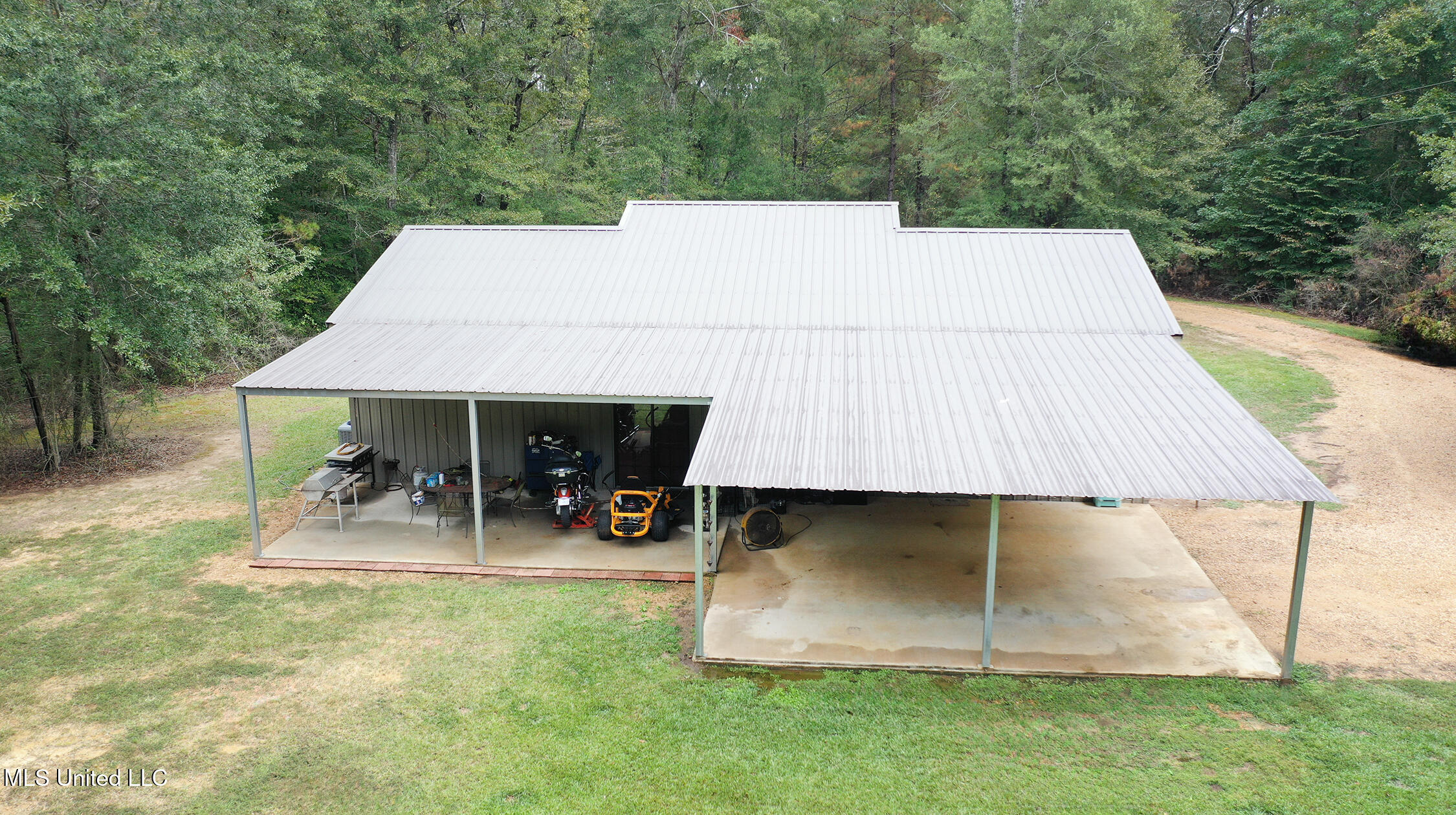 410 Sw Doolittle Lane Property Photo 40