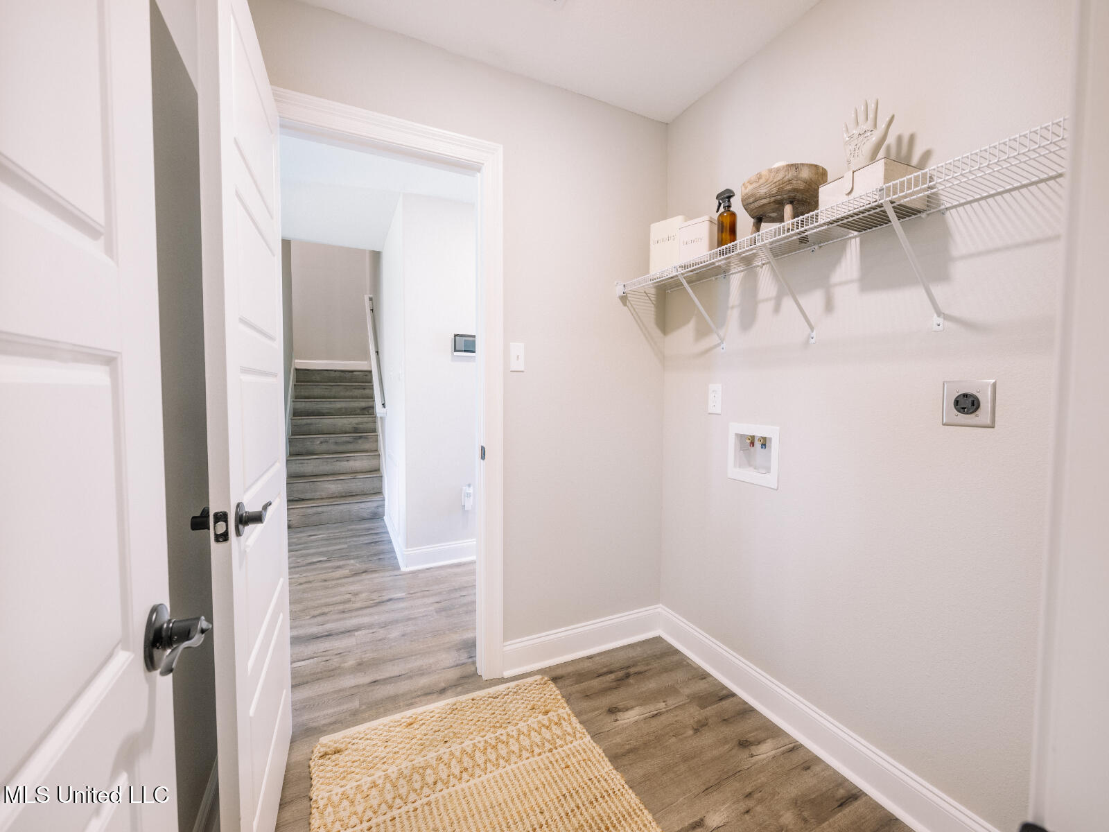 6363 Jennifer Cove Property Photo 14