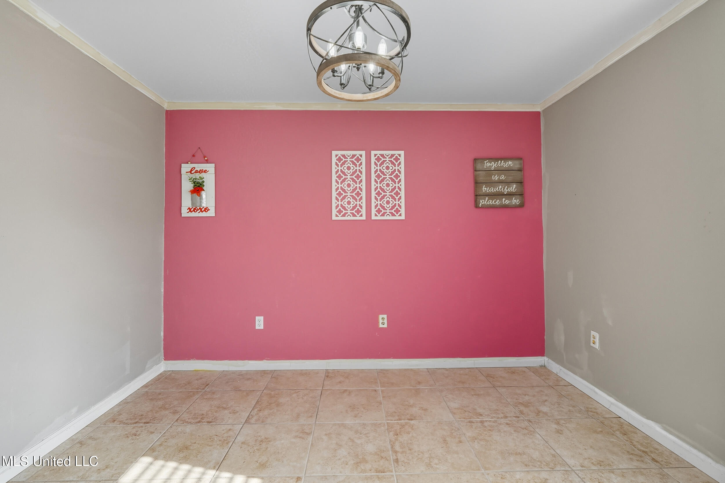 701 Simmons Street Property Photo 12