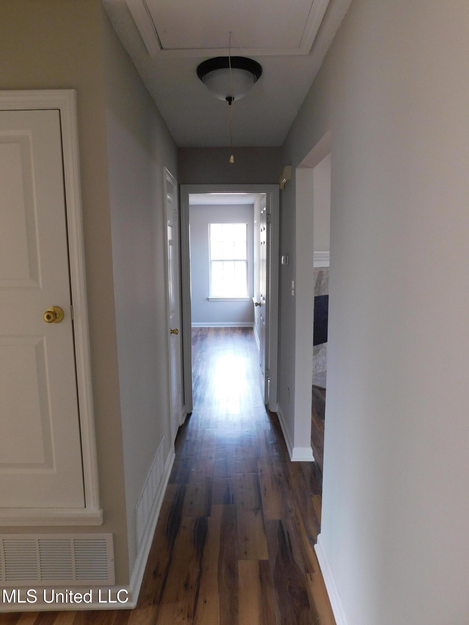 5935 Kentwood Drive Property Photo 13