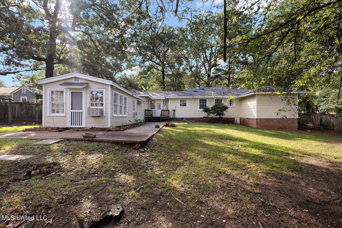 809 Oakwood Drive Property Photo 36