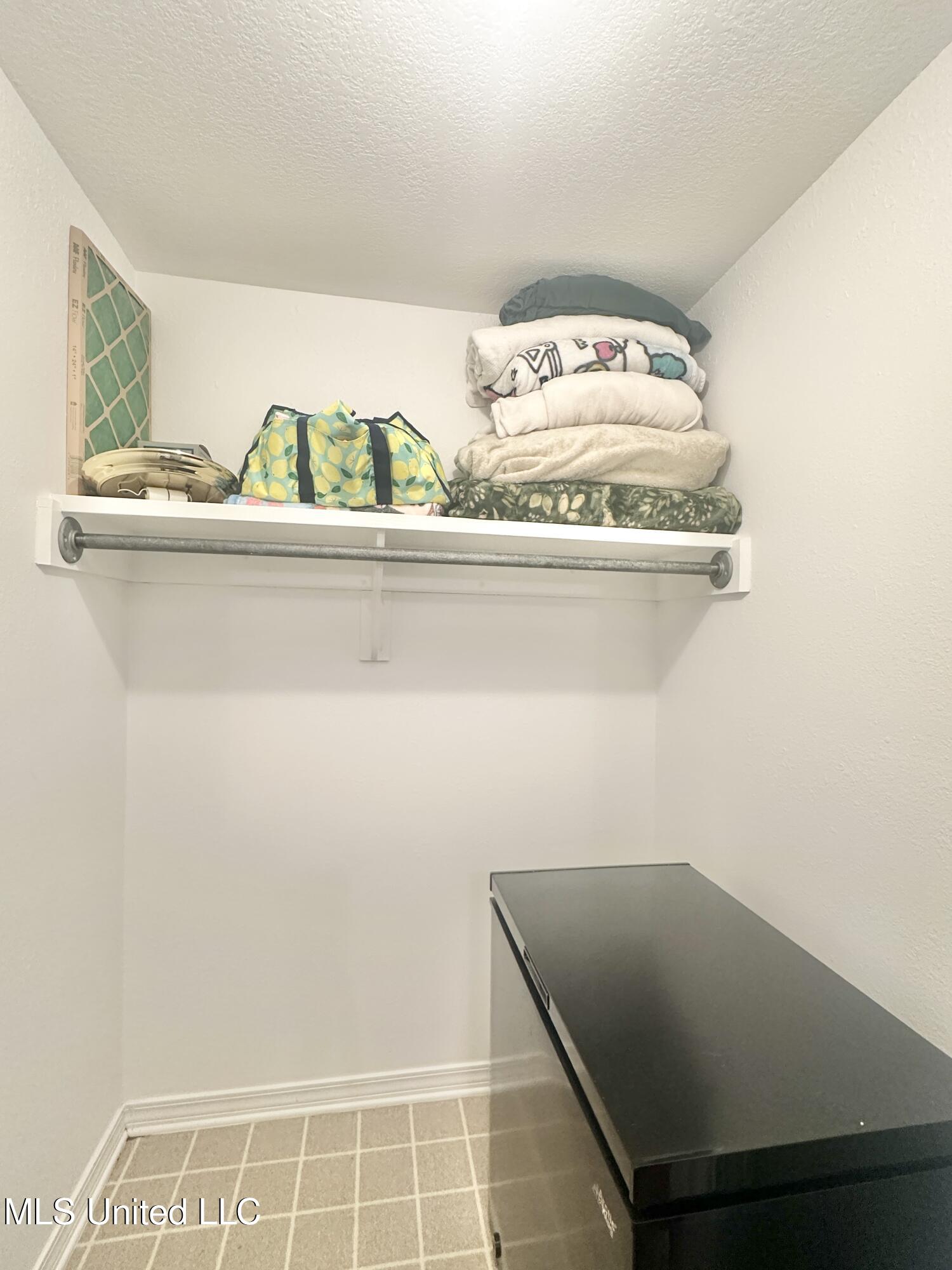 6001 Wooded Acres Road Property Photo 21