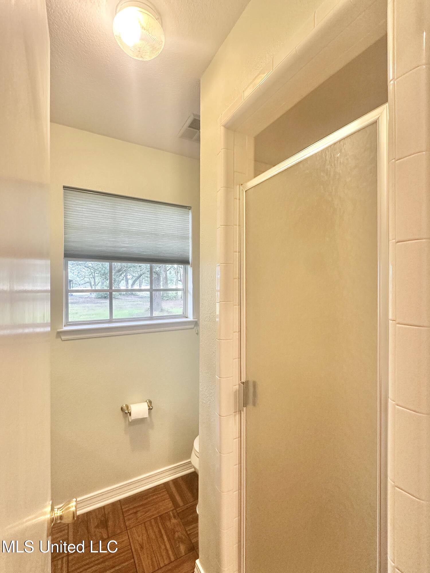 6001 Wooded Acres Road Property Photo 22