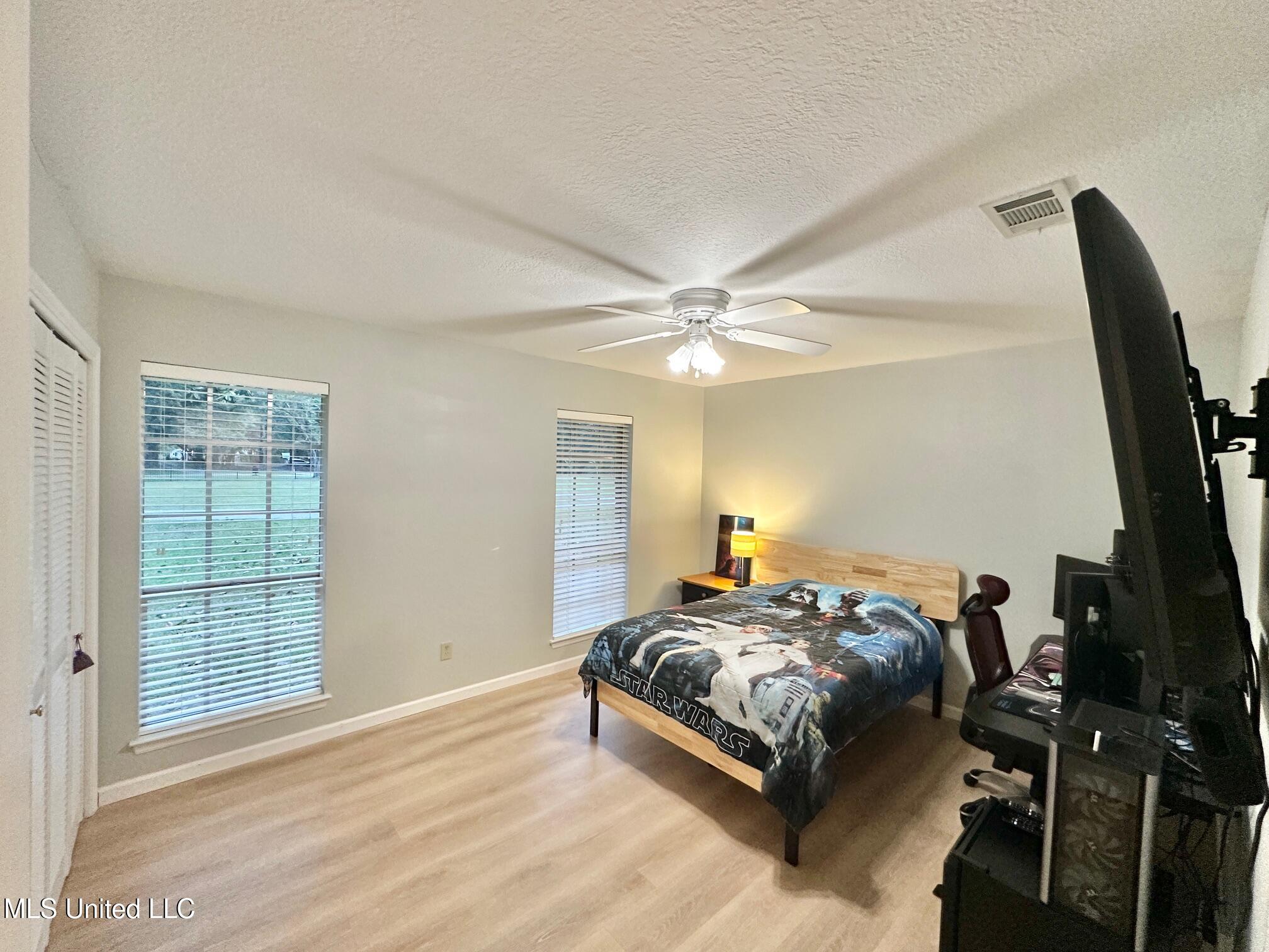 6001 Wooded Acres Road Property Photo 34