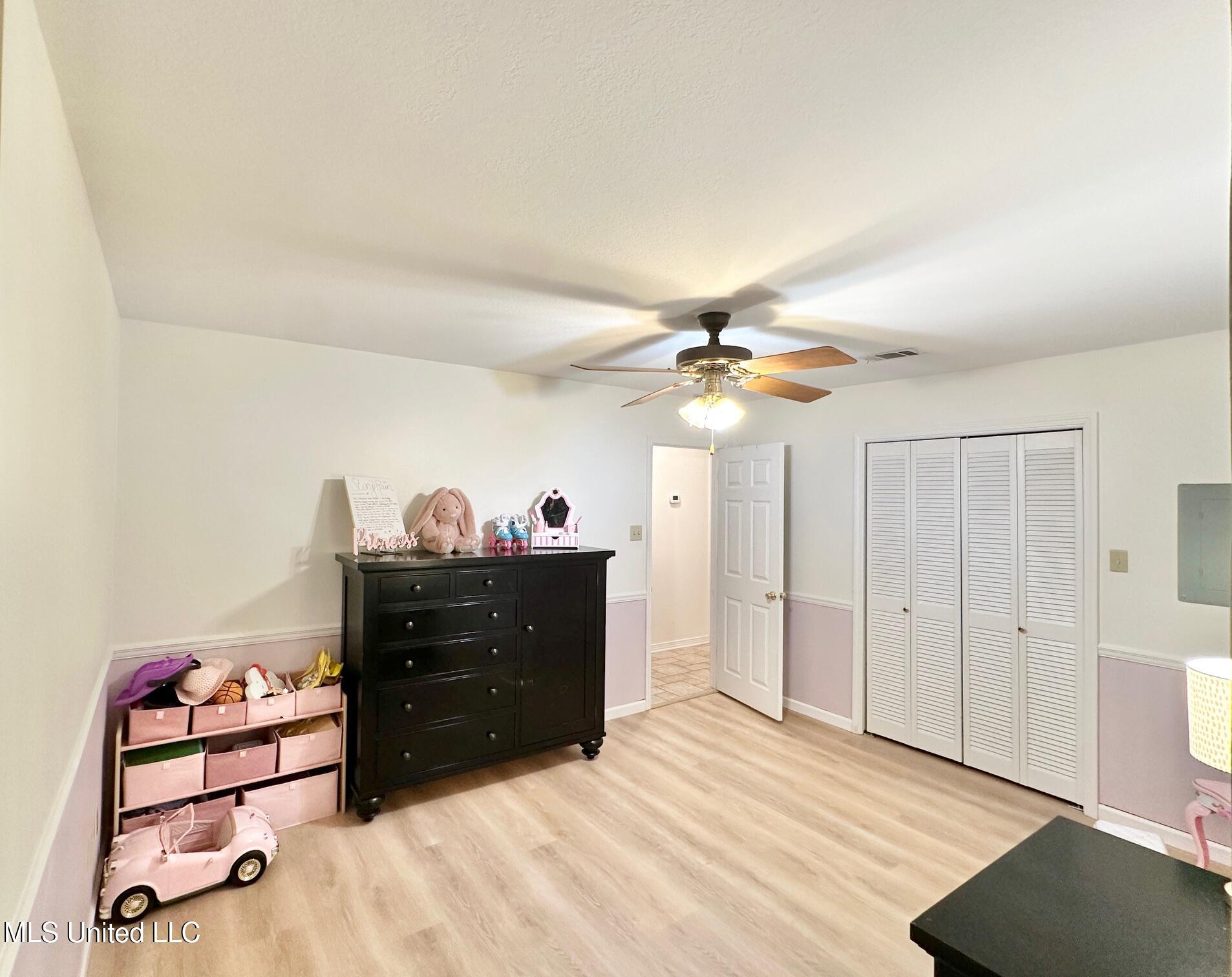 6001 Wooded Acres Road Property Photo 37