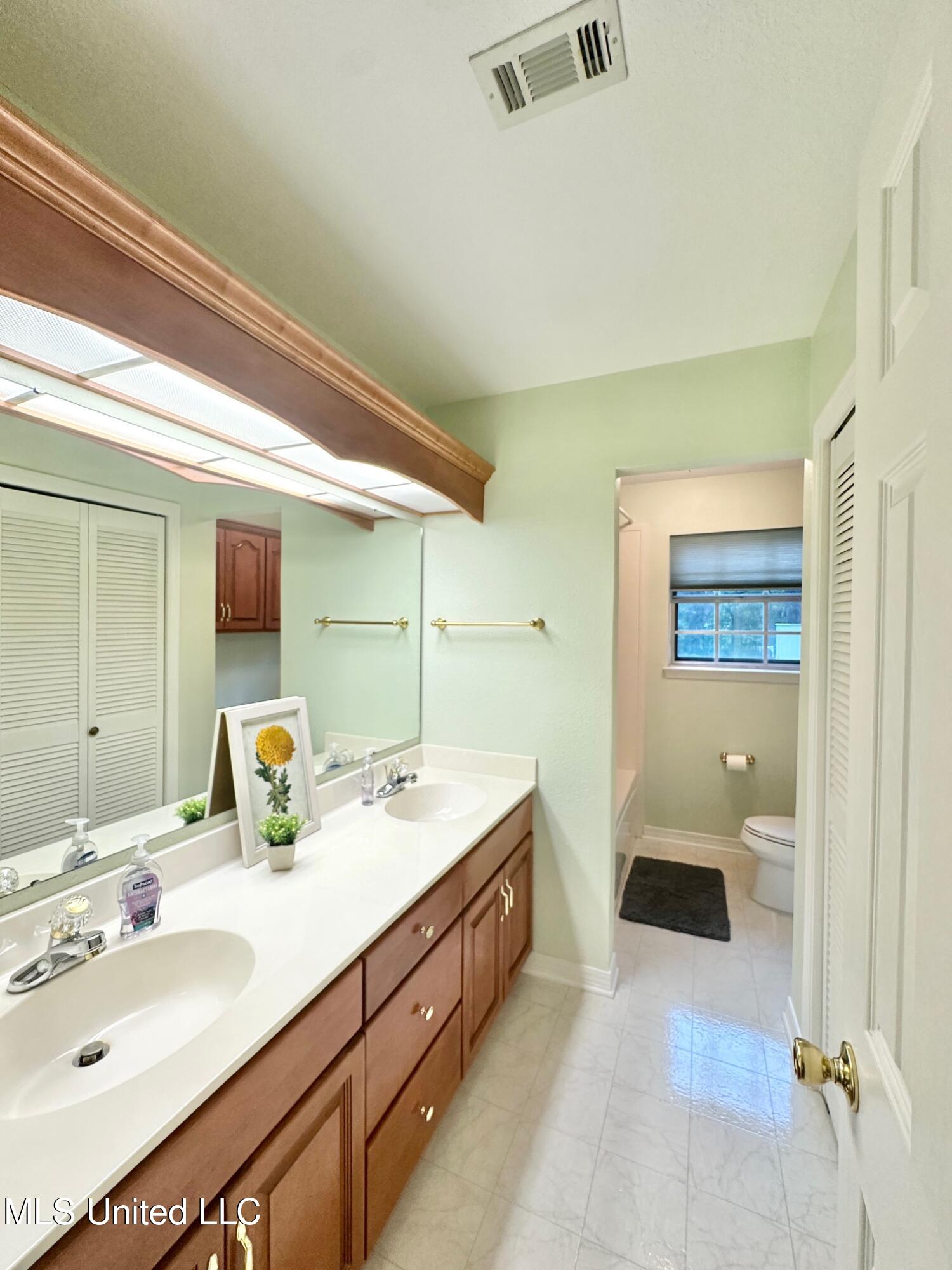 6001 Wooded Acres Road Property Photo 39