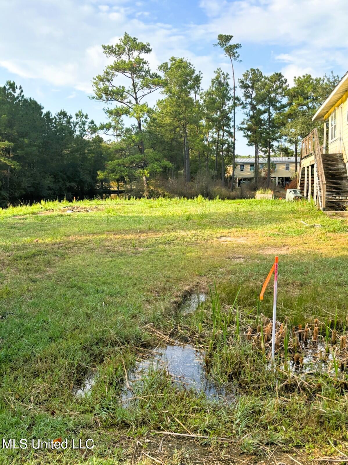 5044 Hawk Street Property Photo 3