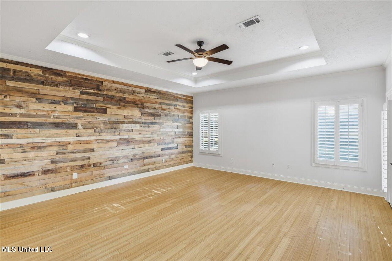 802 Champion View Property Photo 17