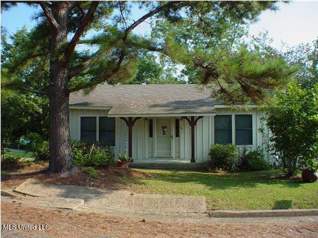 101 Ne 3rd Street Property Photo 1