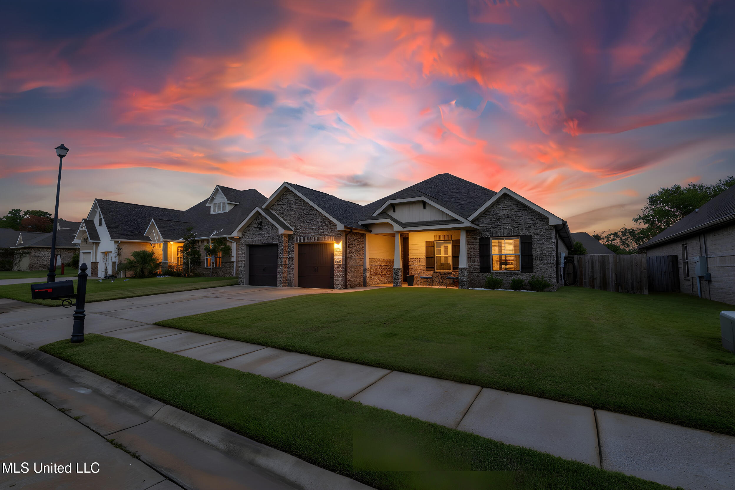 712 Champagne Drive Property Photo 37