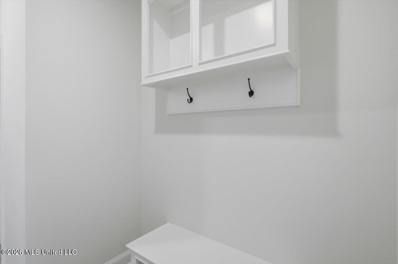 408 Hyde Park Cove Property Photo 18