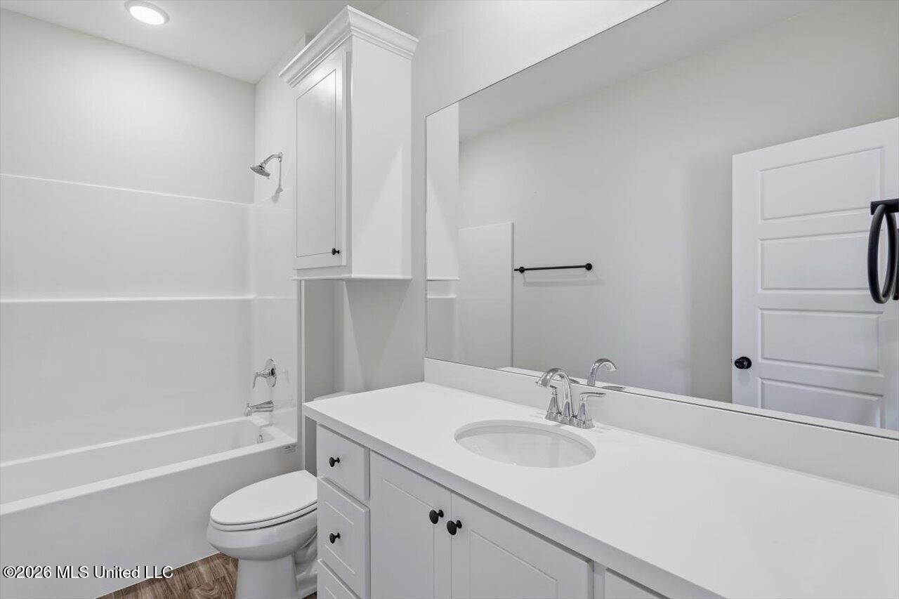 408 Hyde Park Cove Property Photo 27