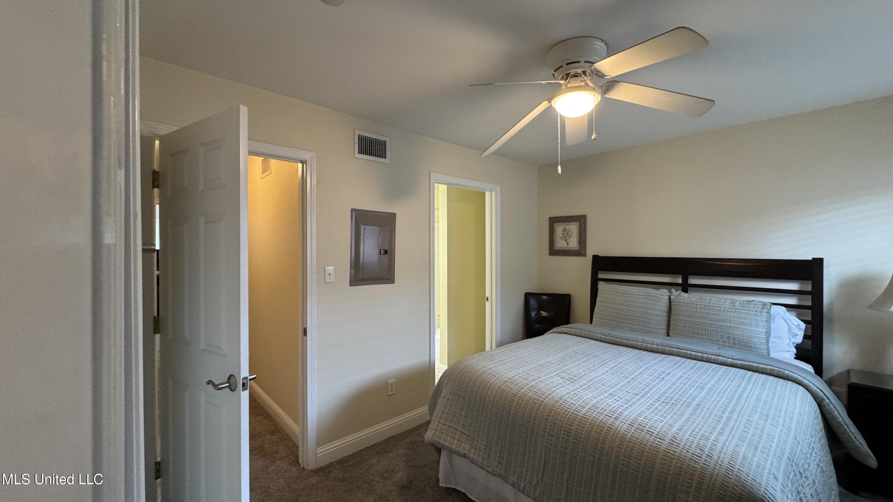 1664 Beach Boulevard Property Photo 13