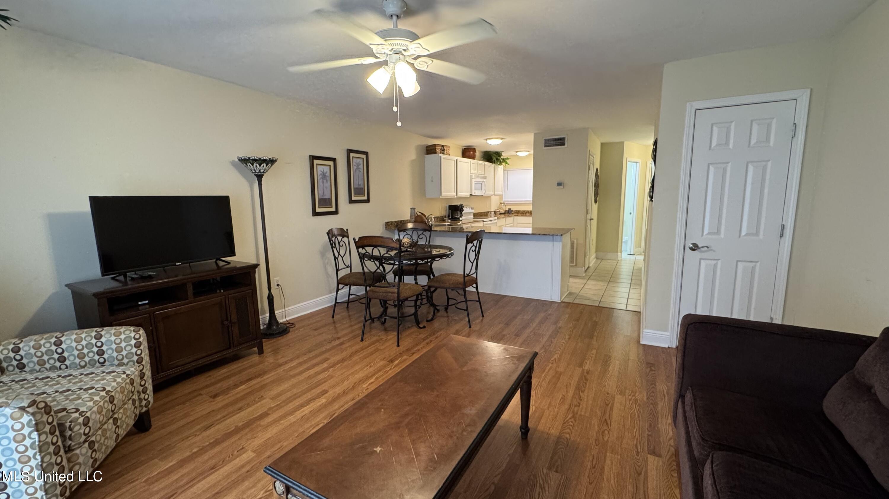 1664 Beach Boulevard Property Photo 16